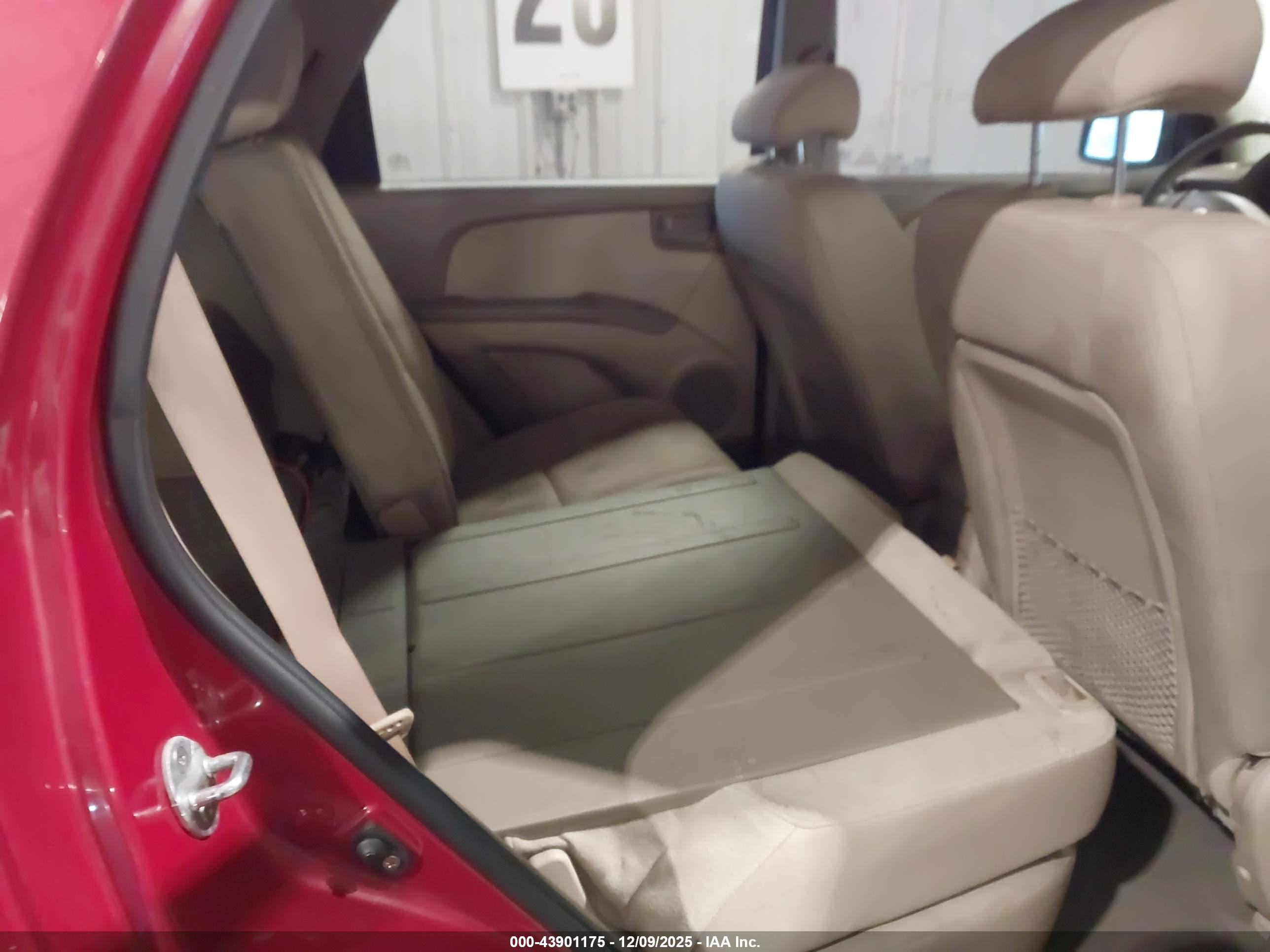 KIA SPORTAGE image 8