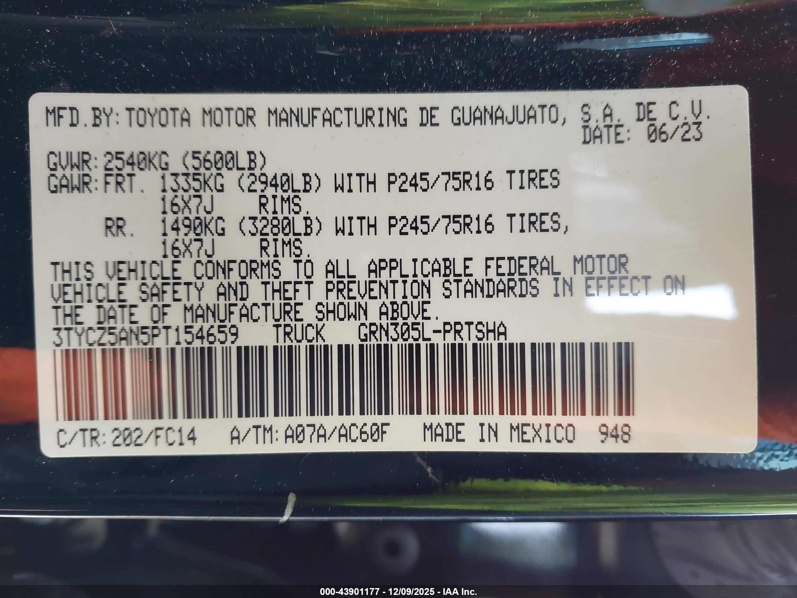 TOYOTA TACOMA image 9