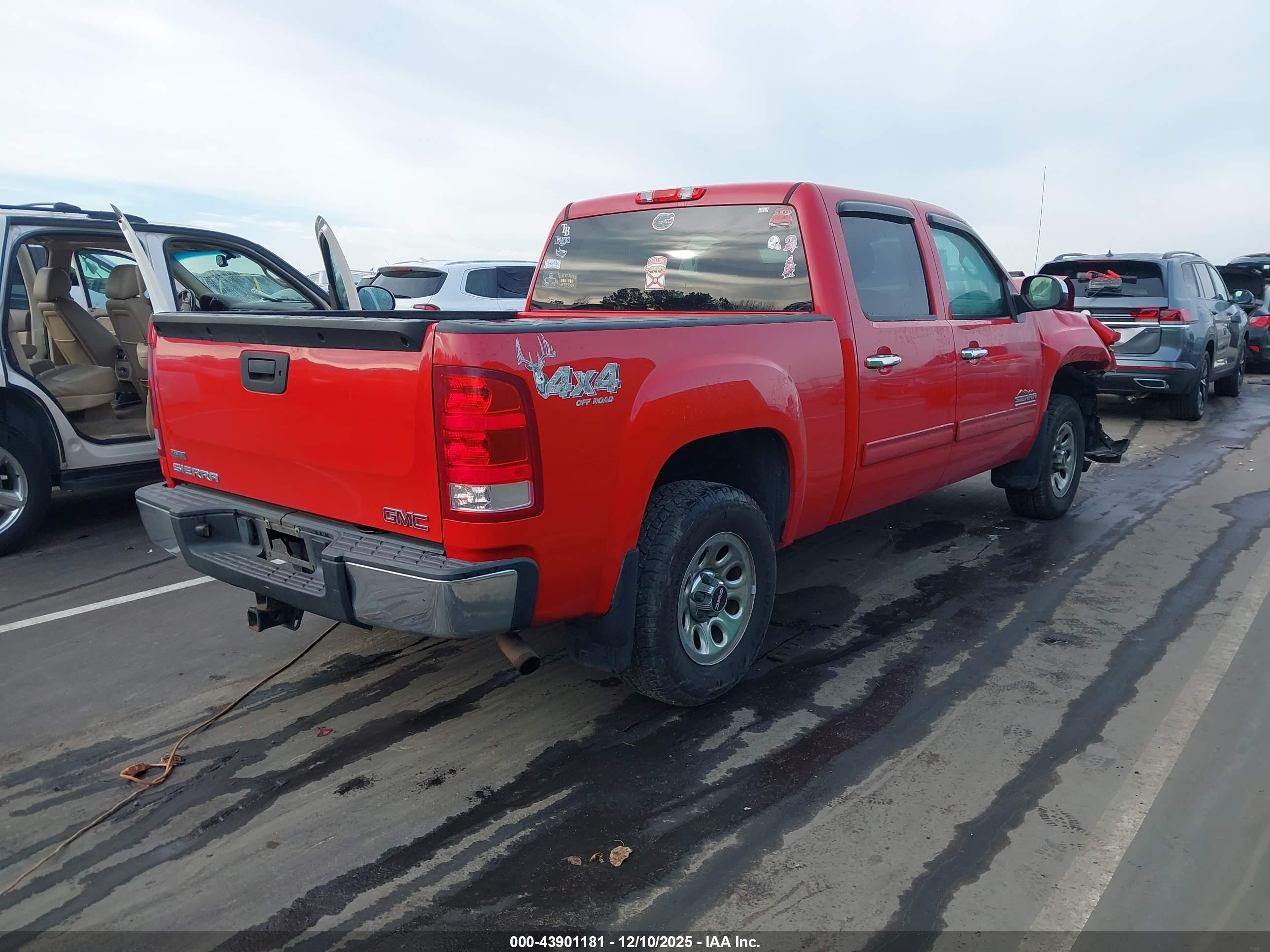 GMC SIERRA image 4