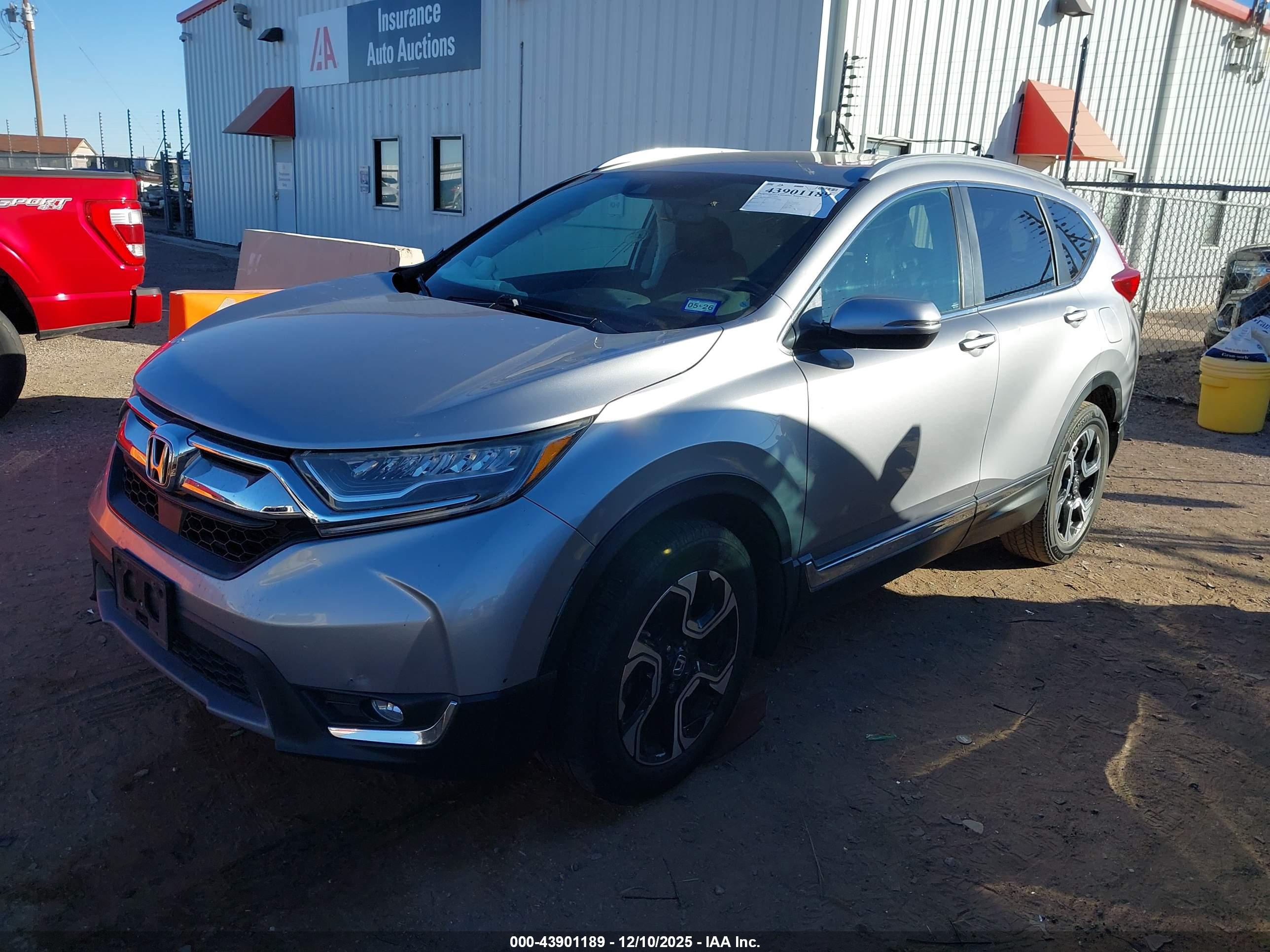 HONDA CR-V image 2