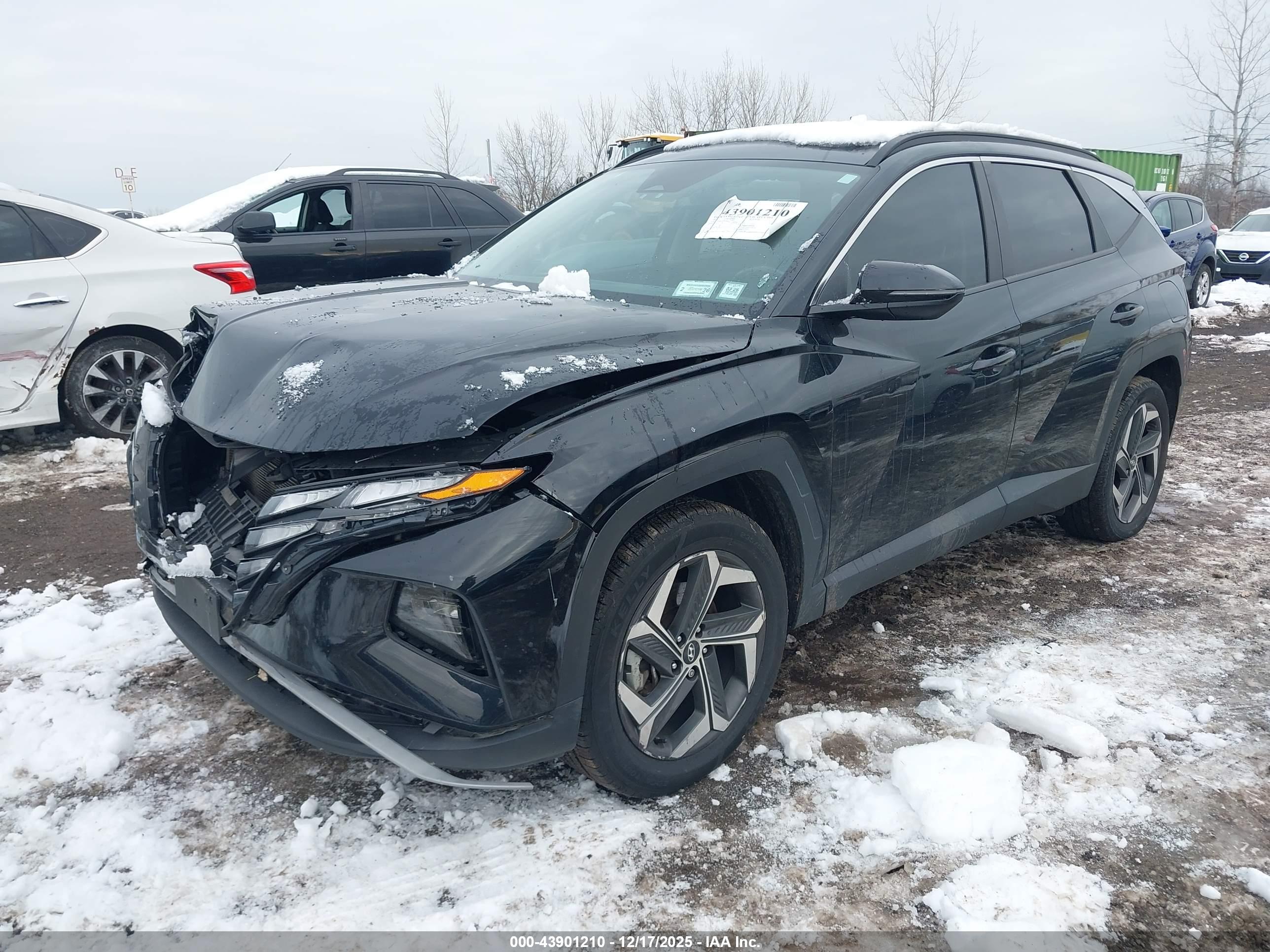 HYUNDAI TUCSON image 2