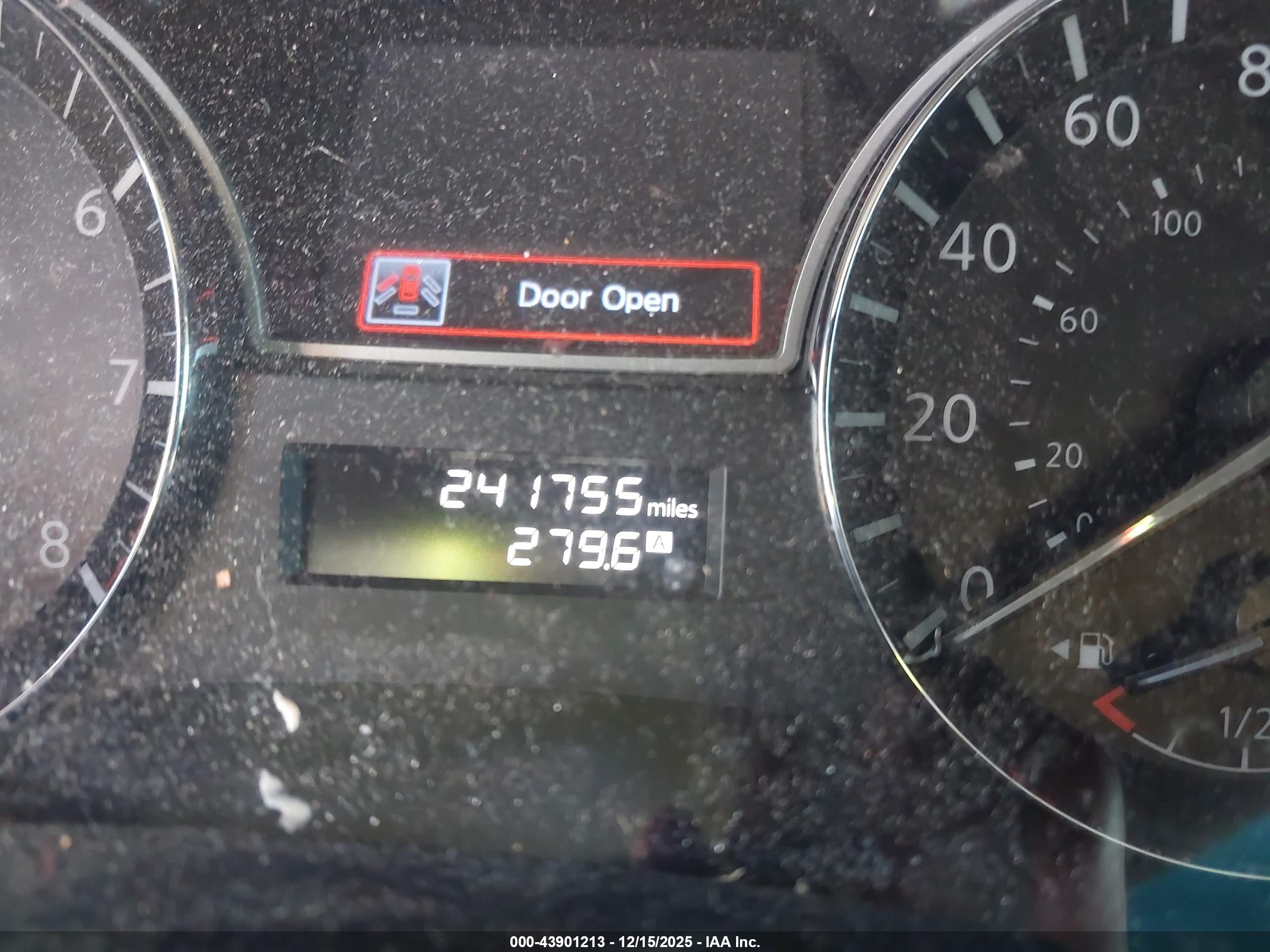 NISSAN ALTIMA image 7