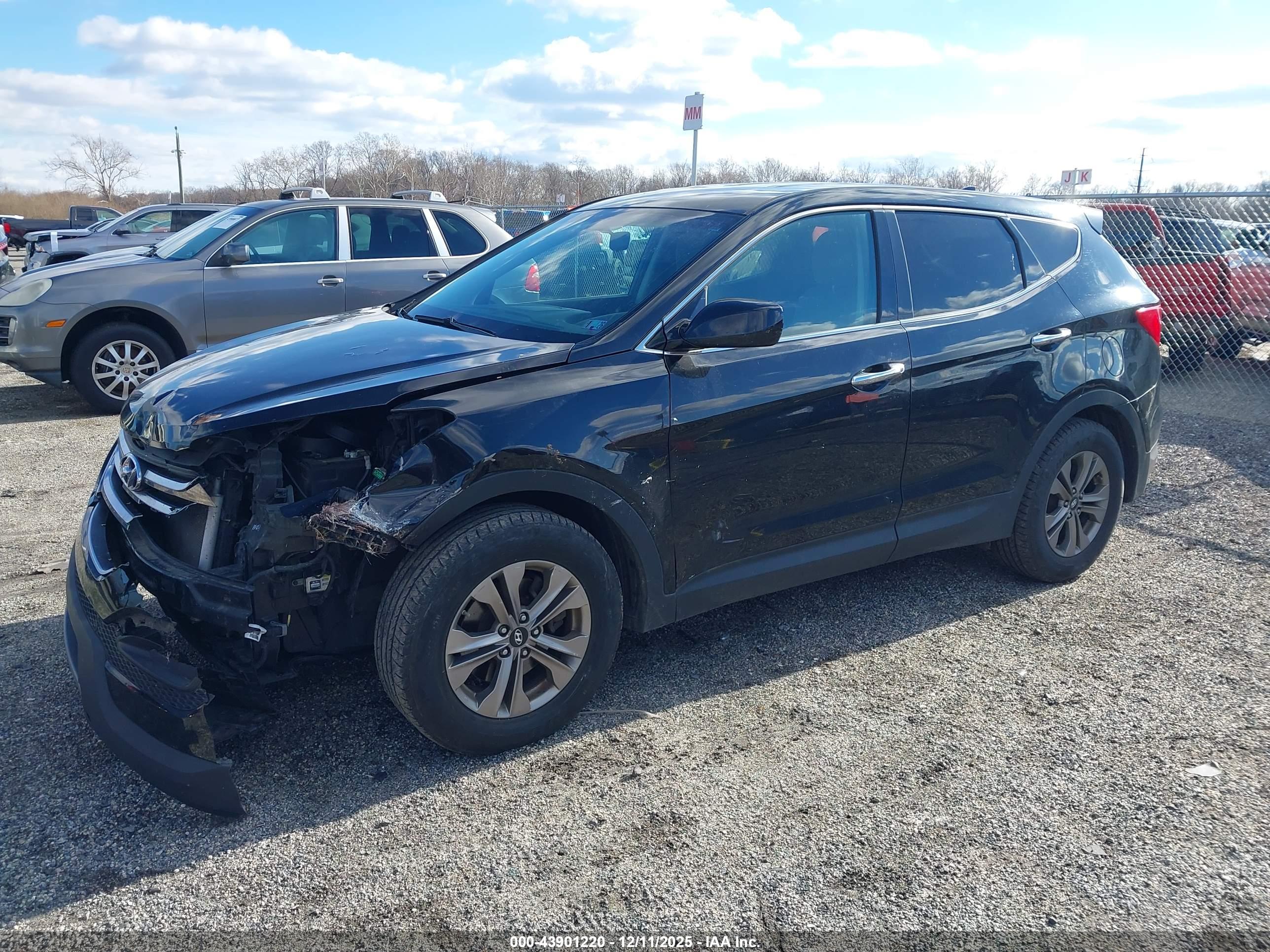 HYUNDAI SANTA image 2