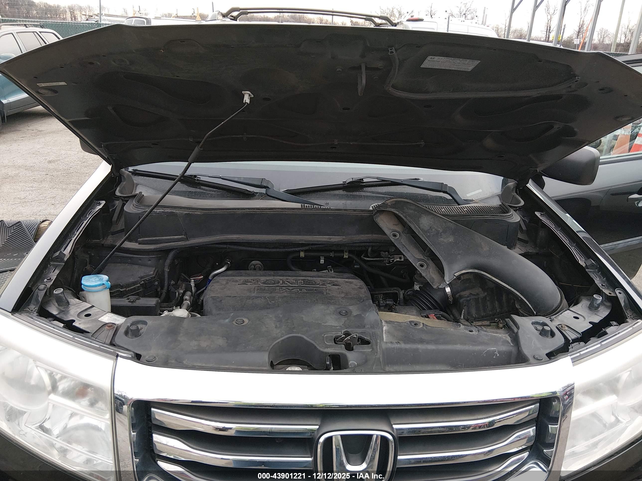 HONDA PILOT image 10
