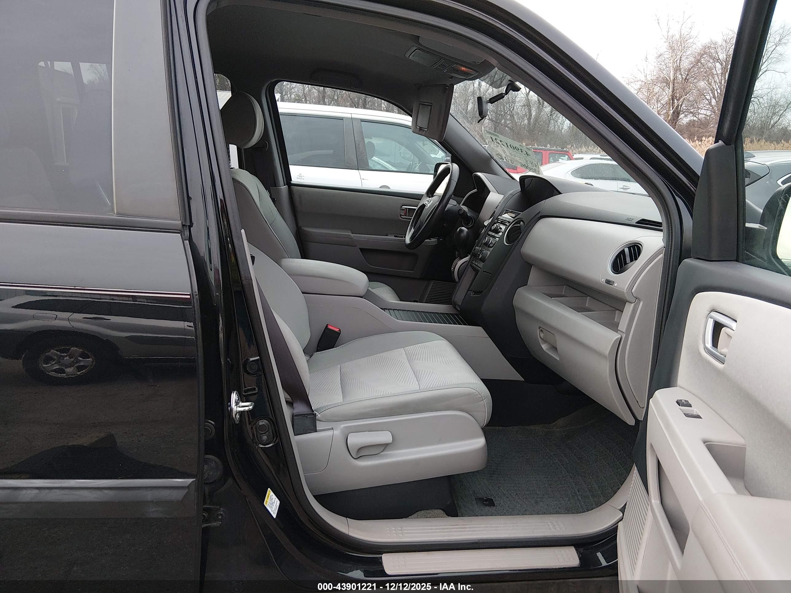 HONDA PILOT image 5