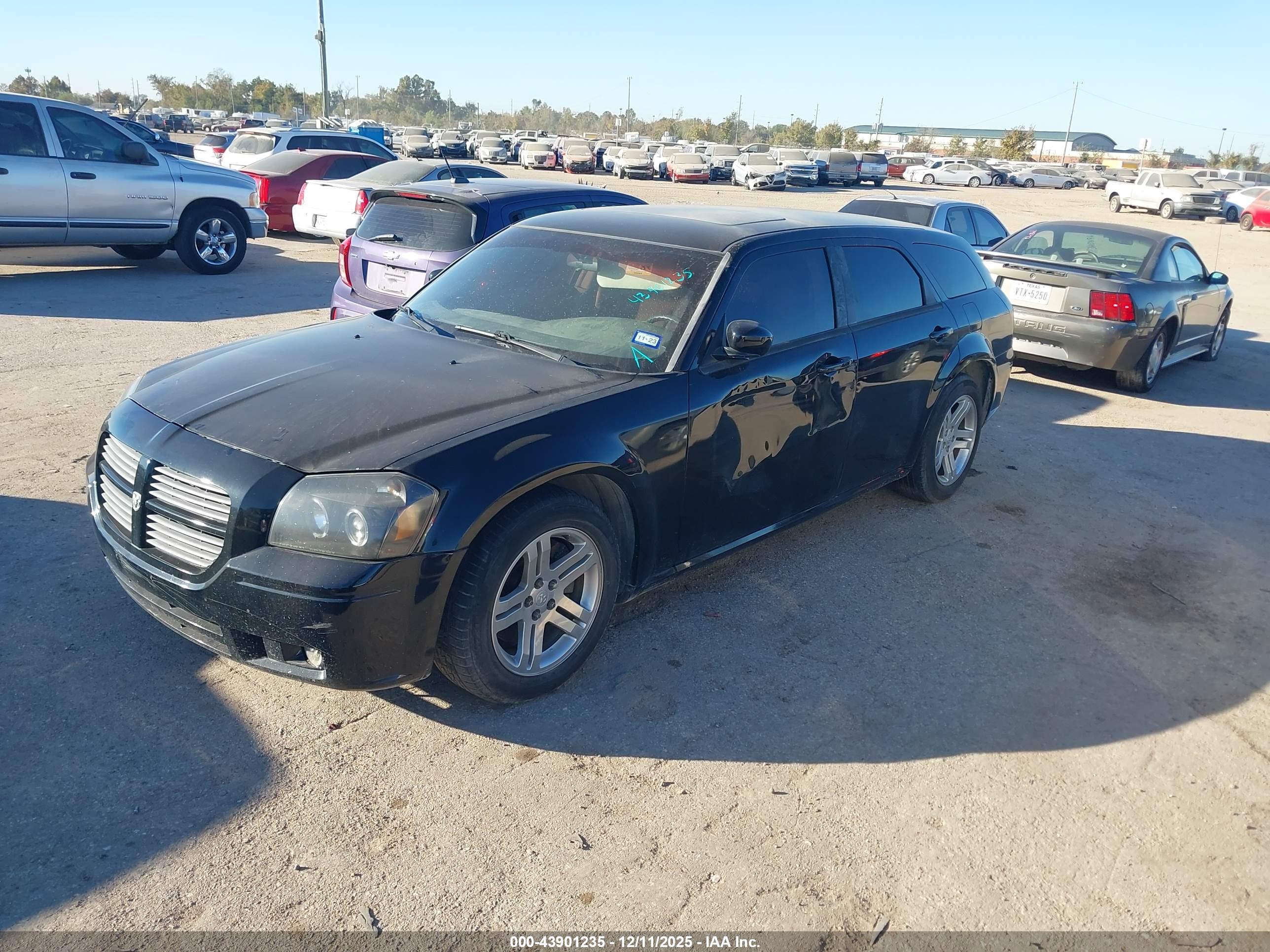 DODGE MAGNUM image 2