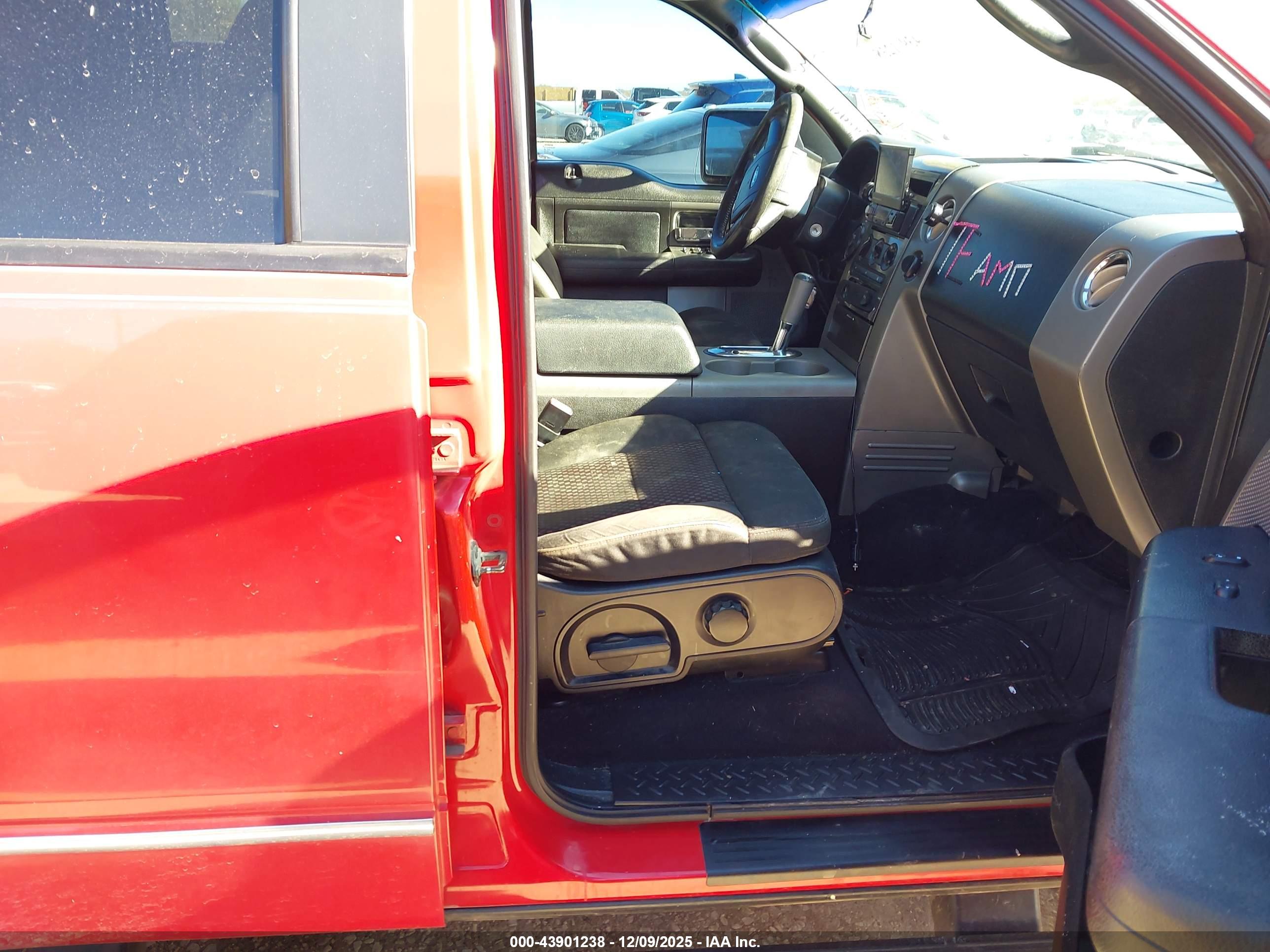 FORD F-150 image 5