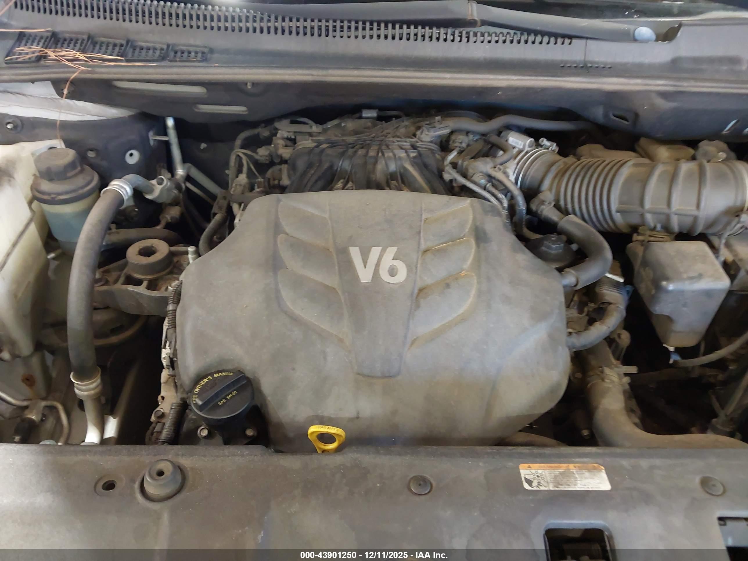 KIA SEDONA image 10