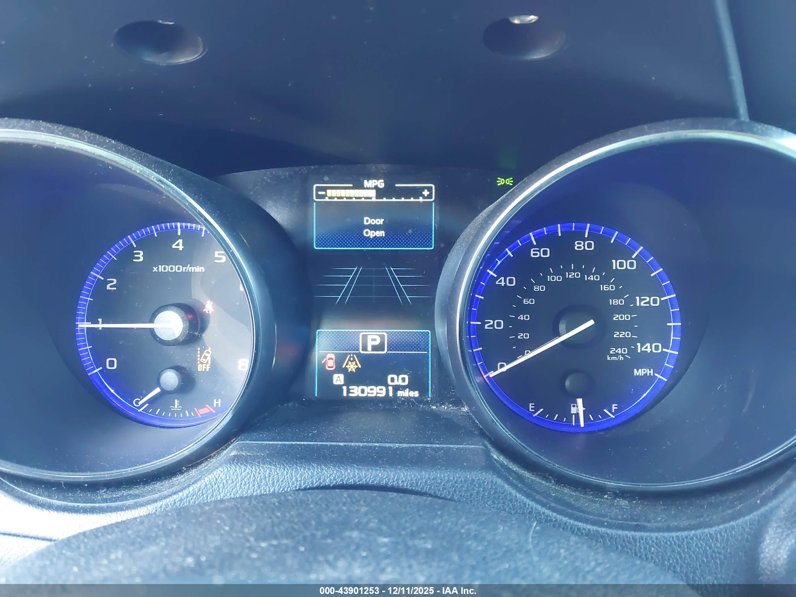 SUBARU OUTBACK image 7