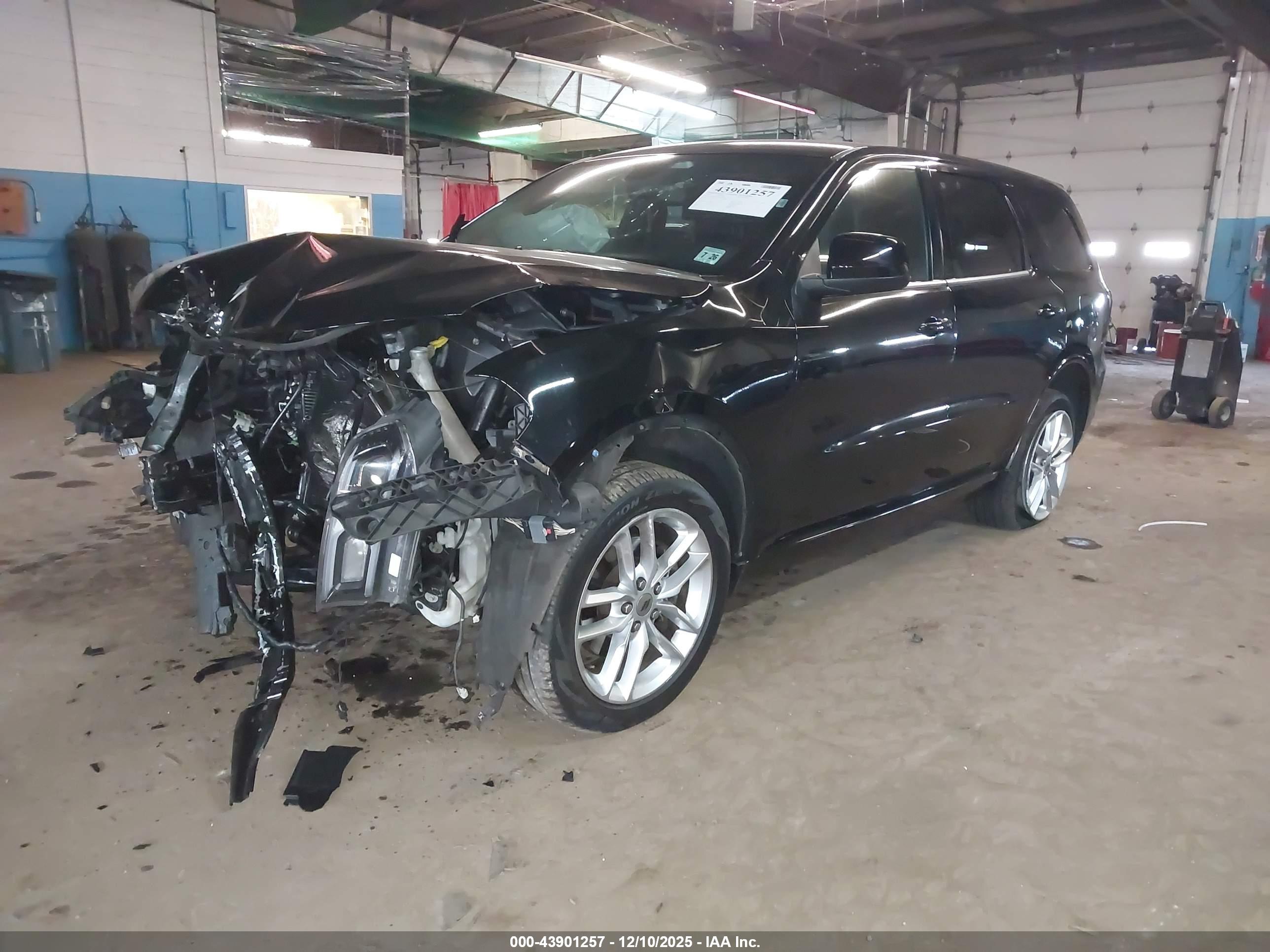 DODGE DURANGO image 2