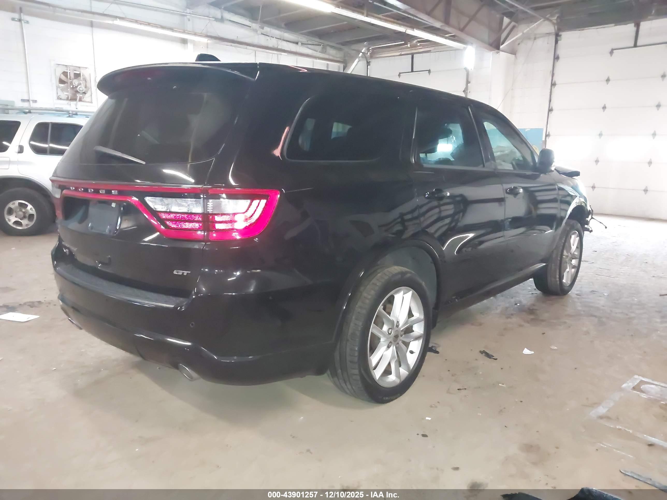 DODGE DURANGO image 4
