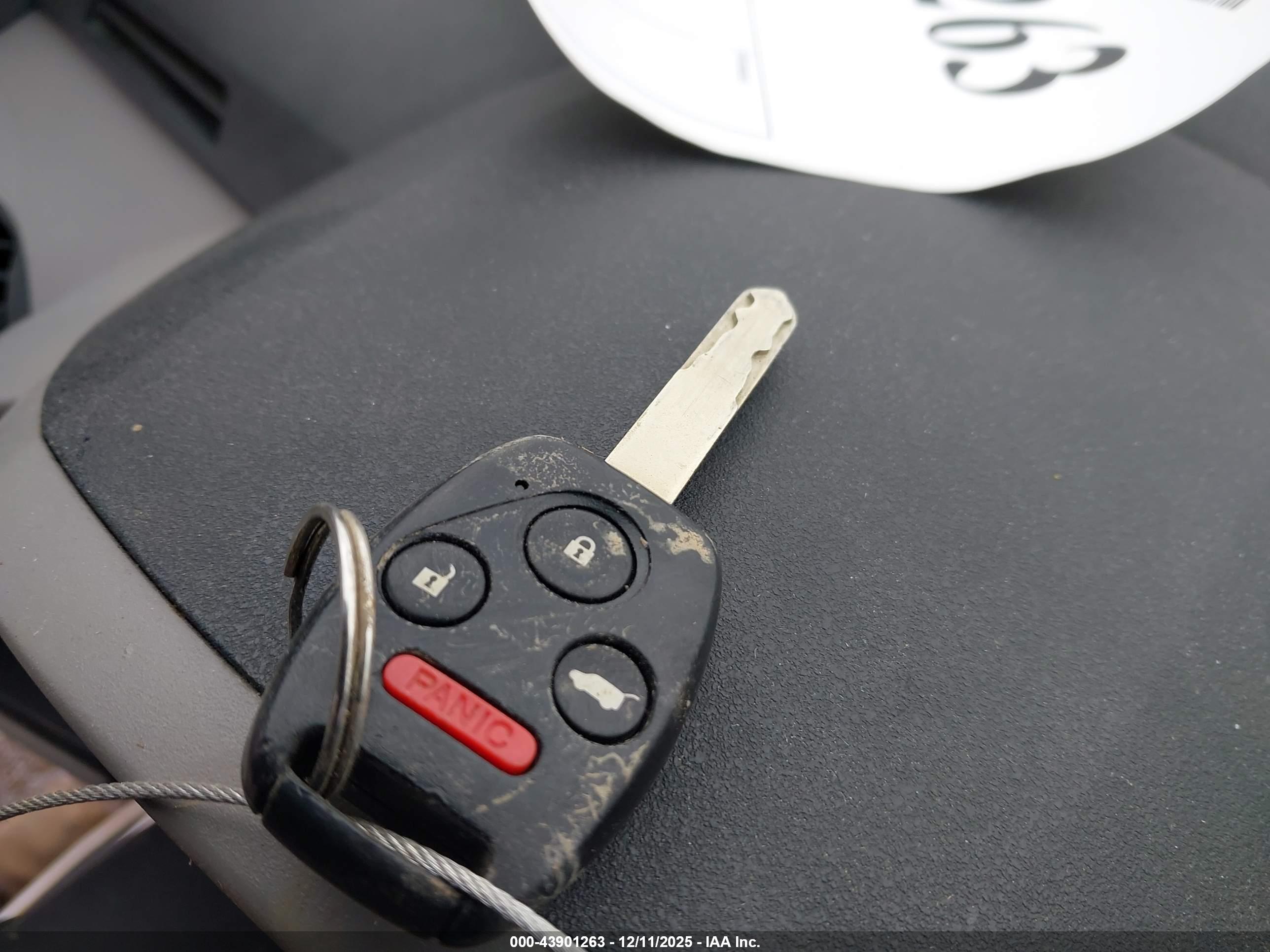 HONDA PILOT image 11
