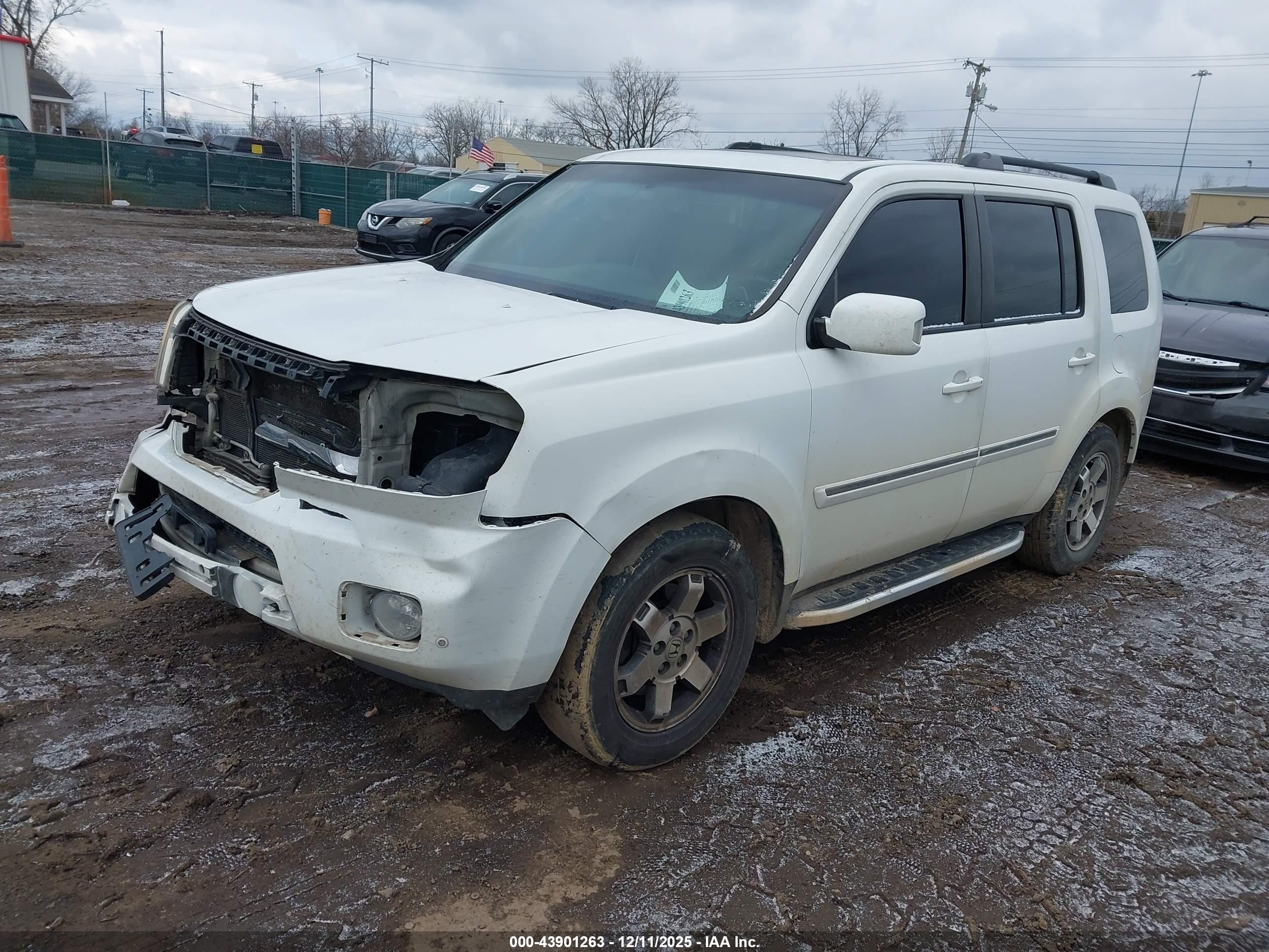 HONDA PILOT image 2