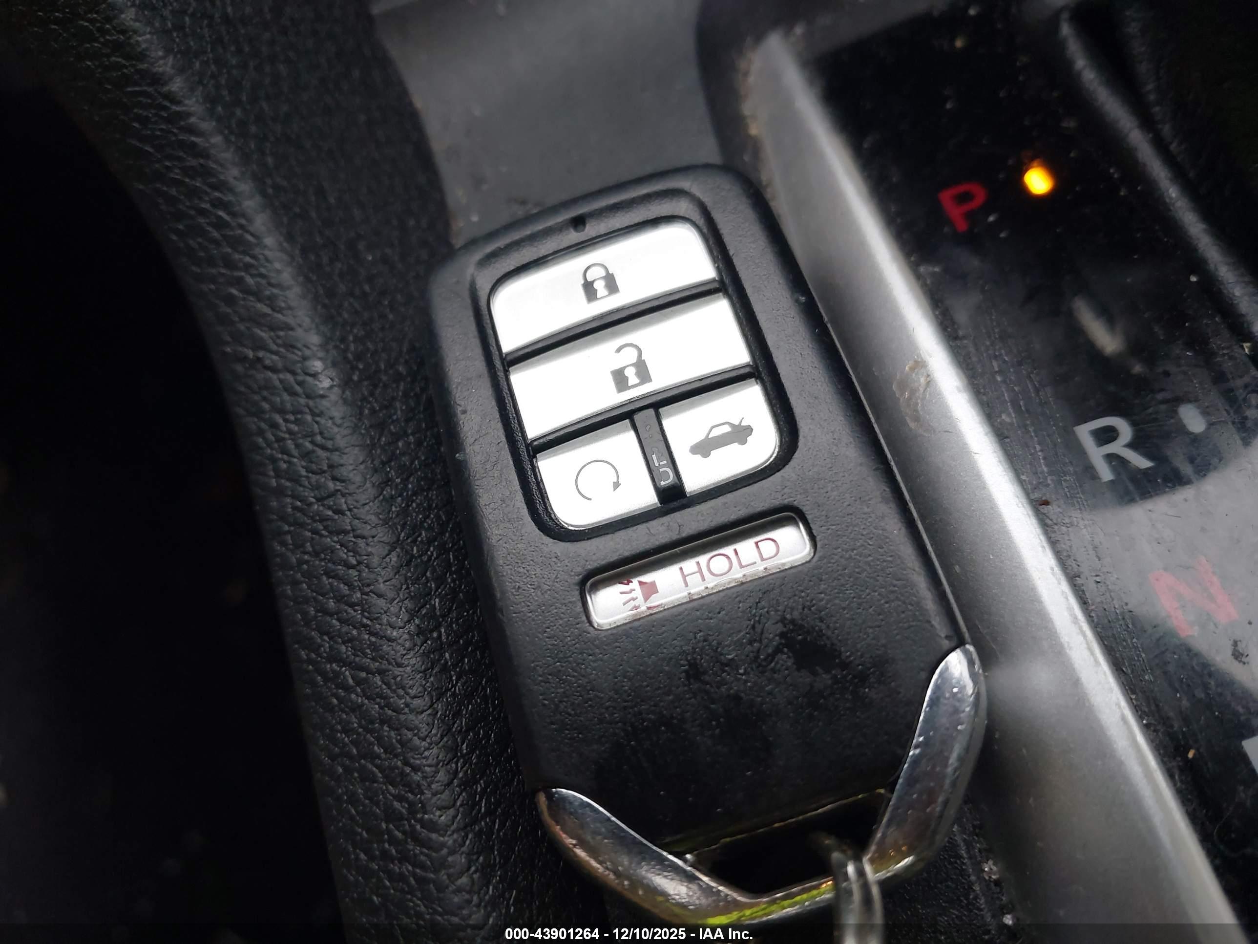HONDA CIVIC image 11