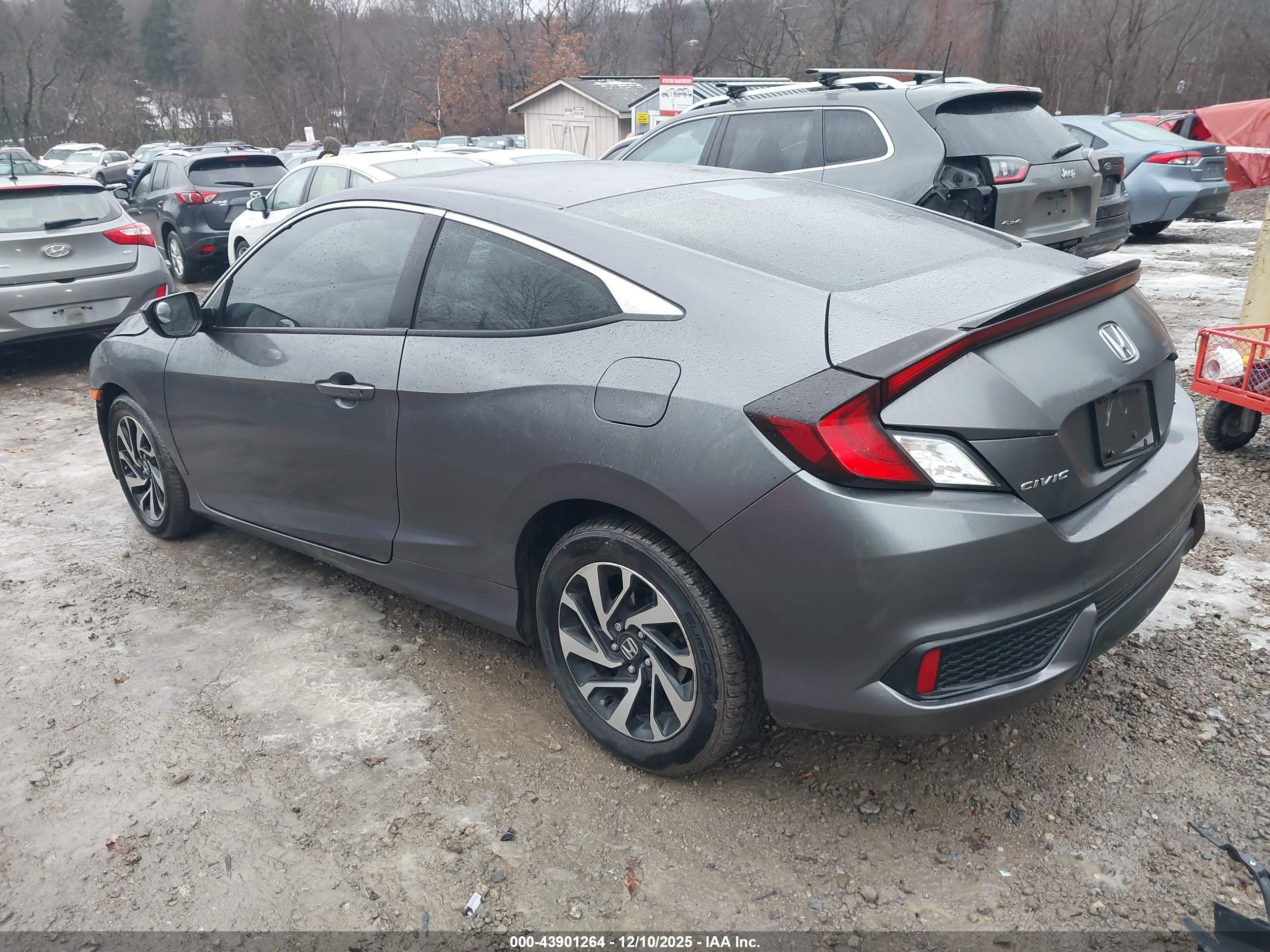 HONDA CIVIC image 3