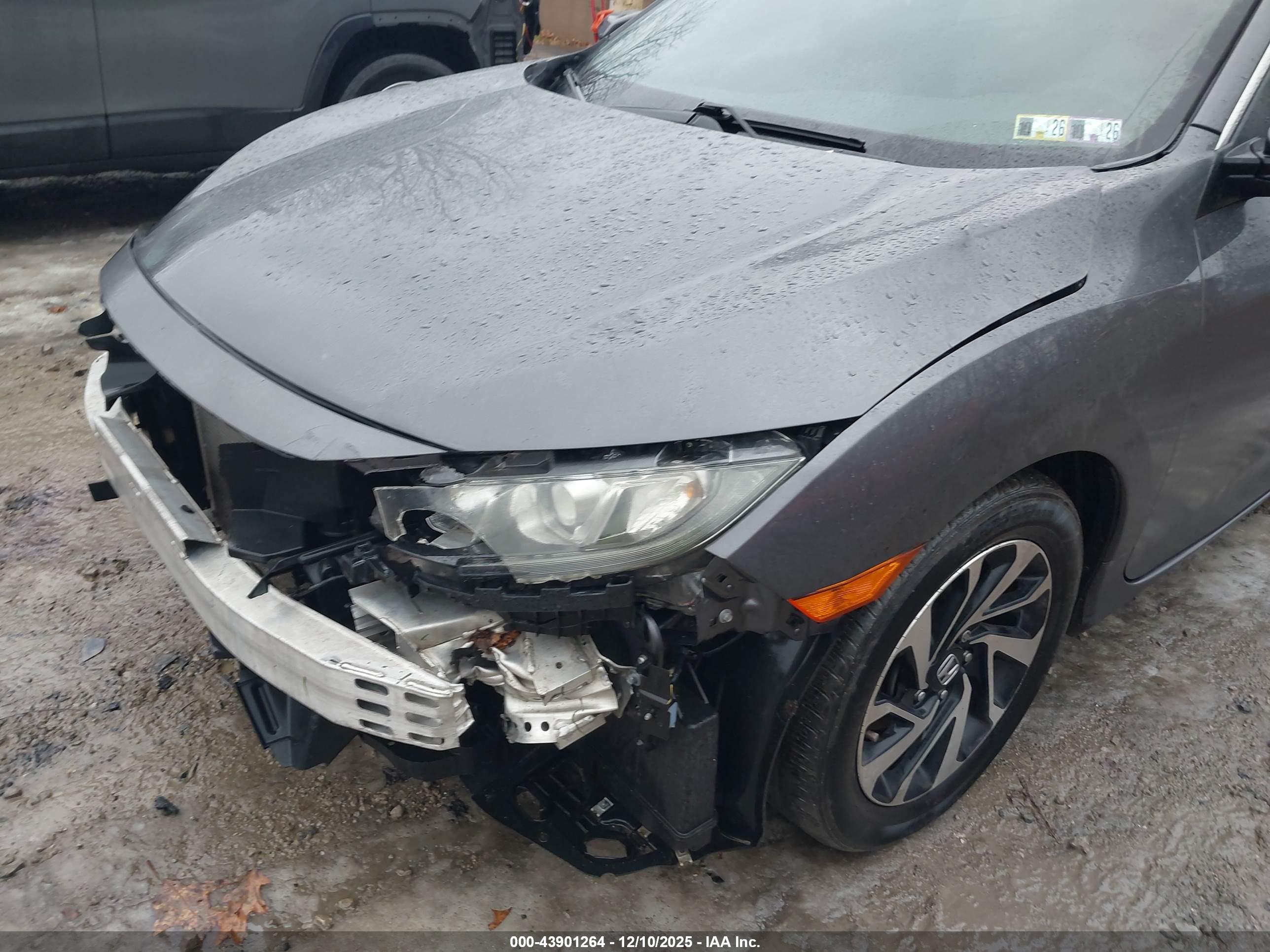 HONDA CIVIC image 6