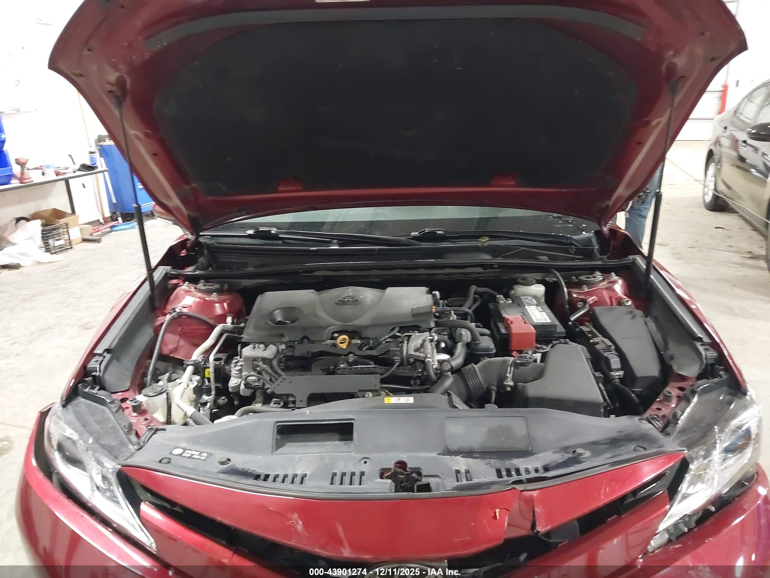 TOYOTA CAMRY image 10