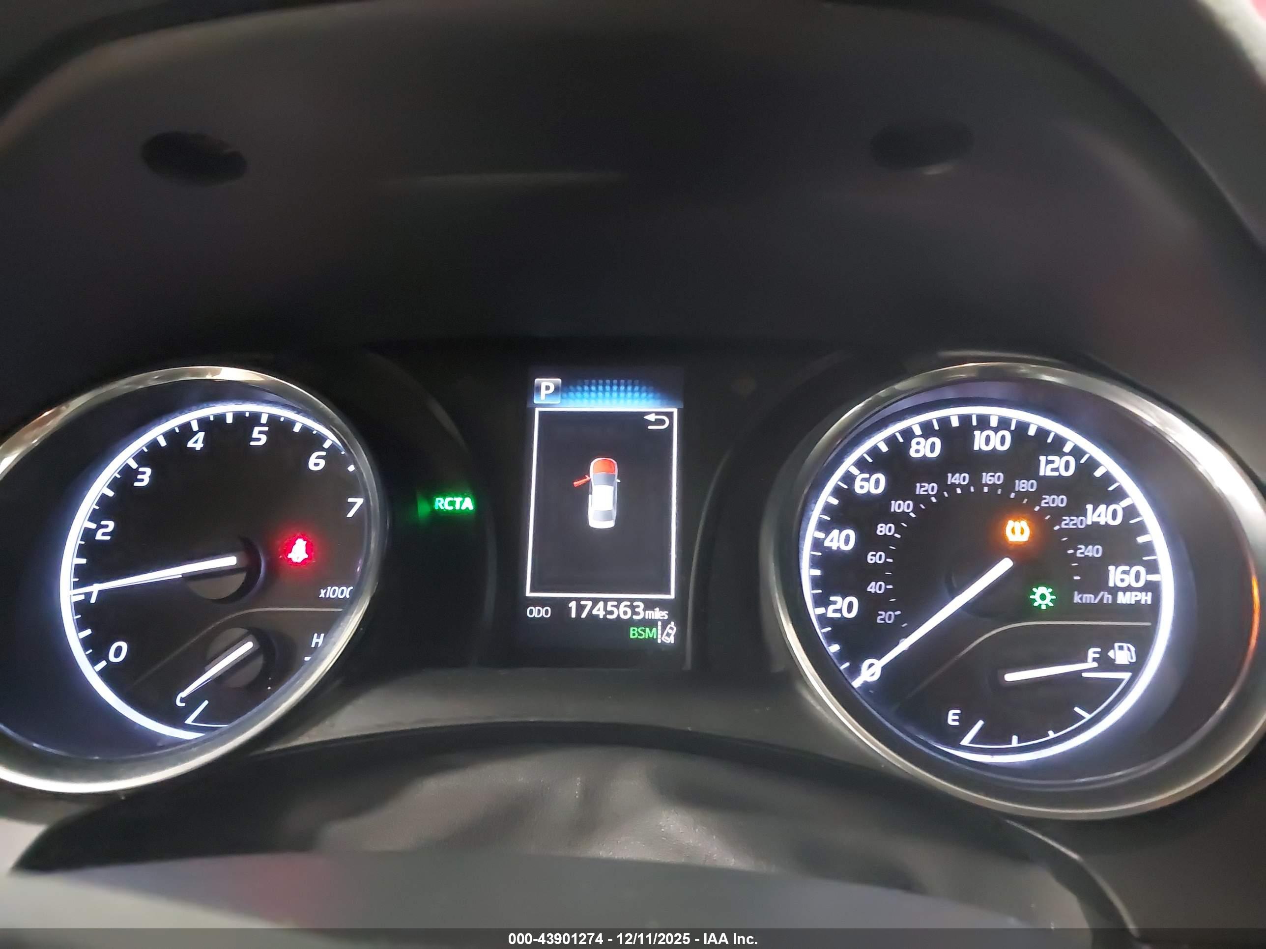 TOYOTA CAMRY image 7