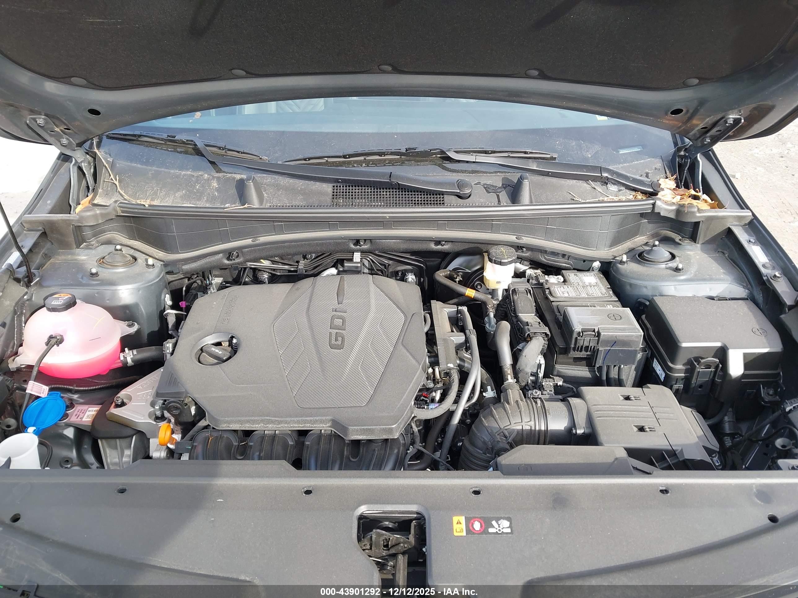 KIA SPORTAGE image 10