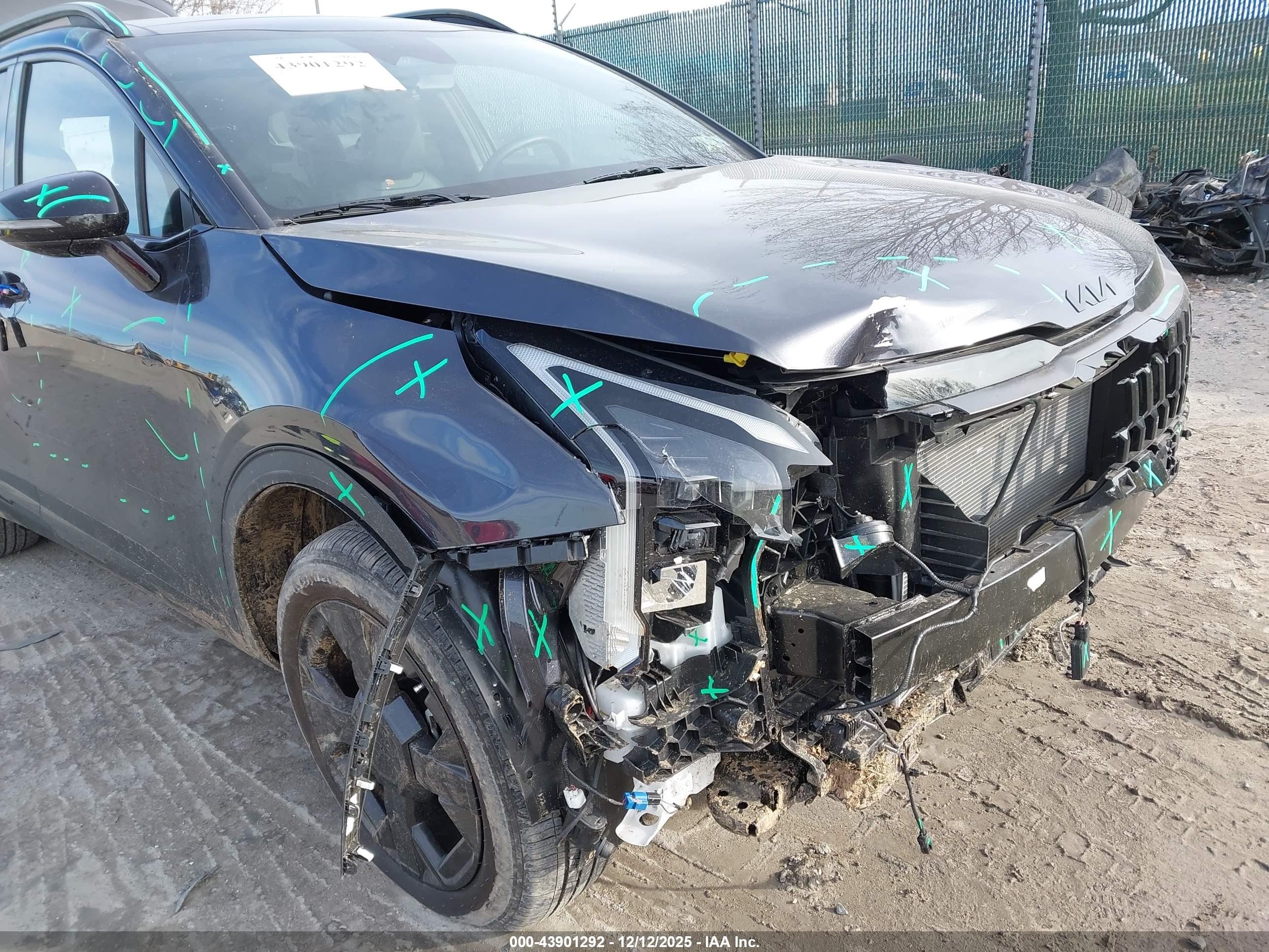 KIA SPORTAGE image 6
