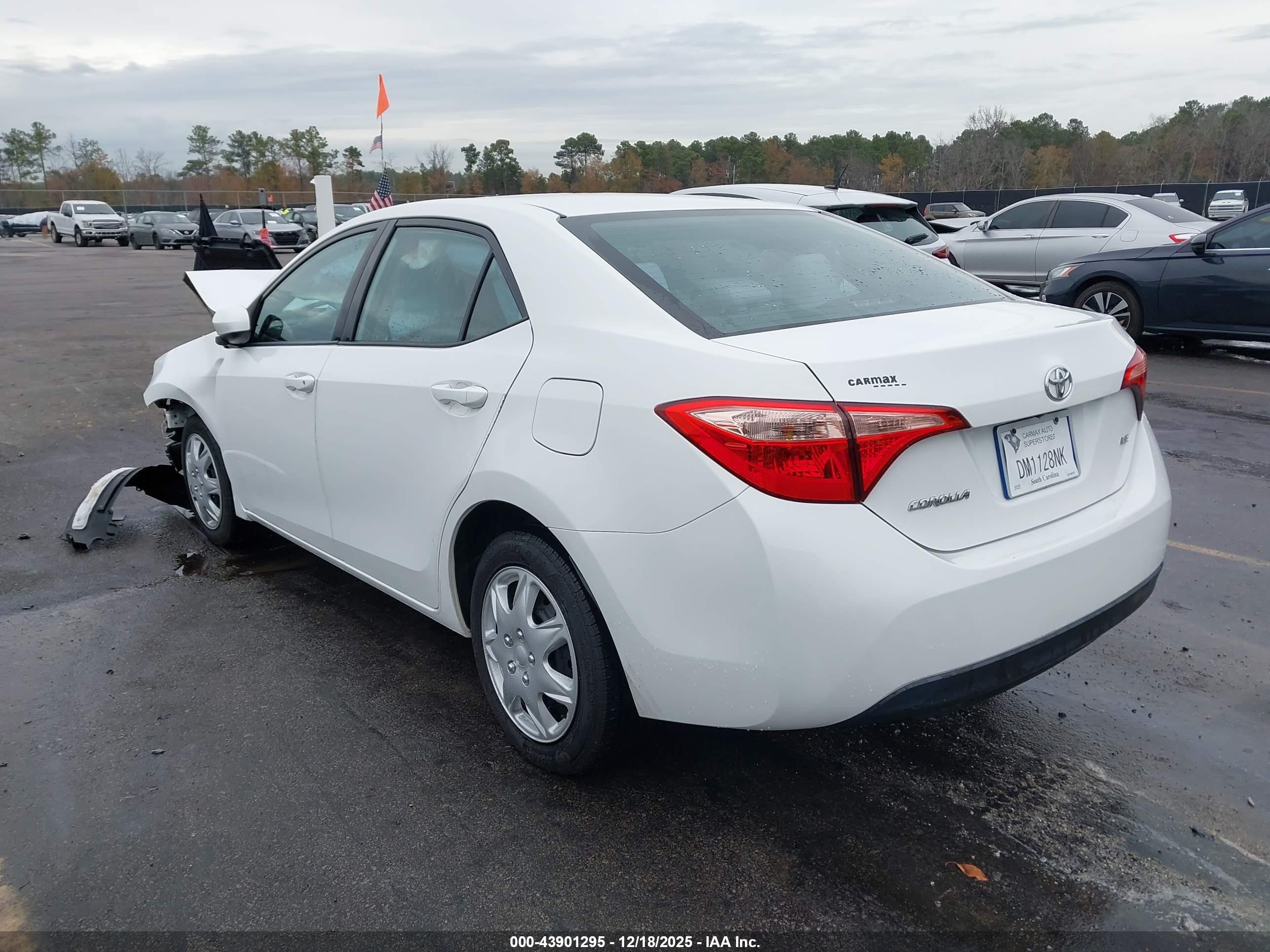 TOYOTA COROLLA image 3