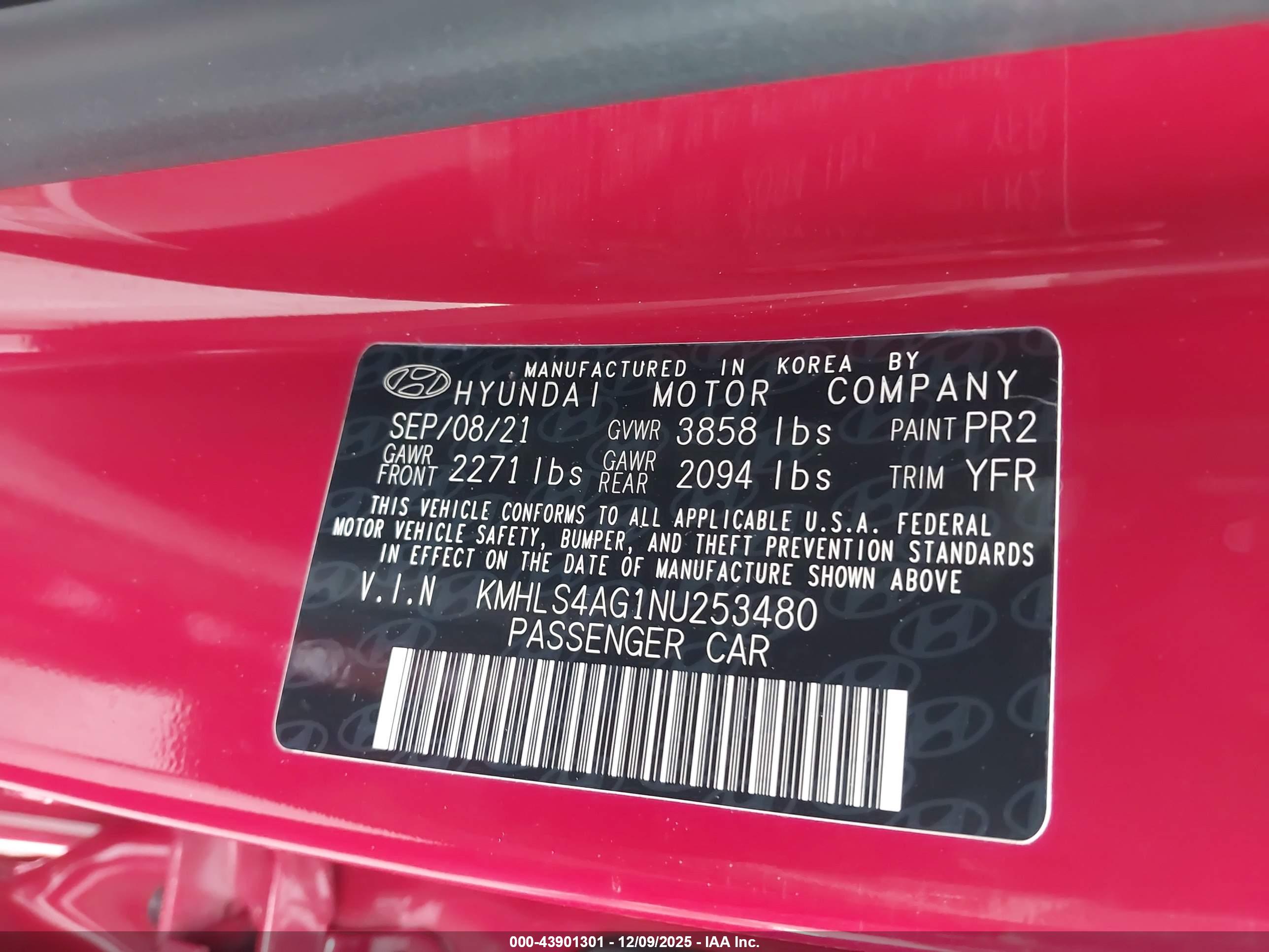 HYUNDAI ELANTRA image 9