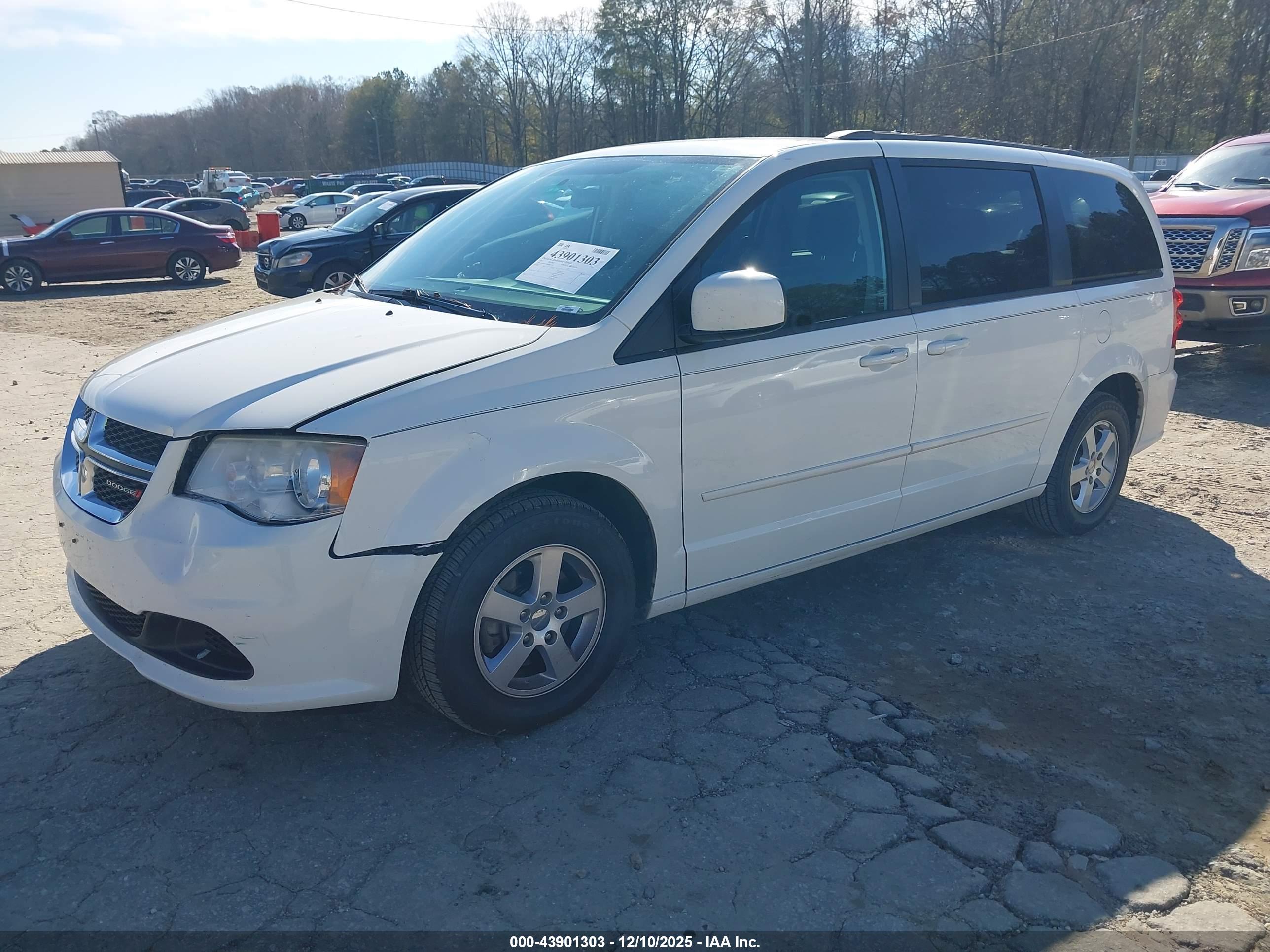 DODGE GRAND image 2