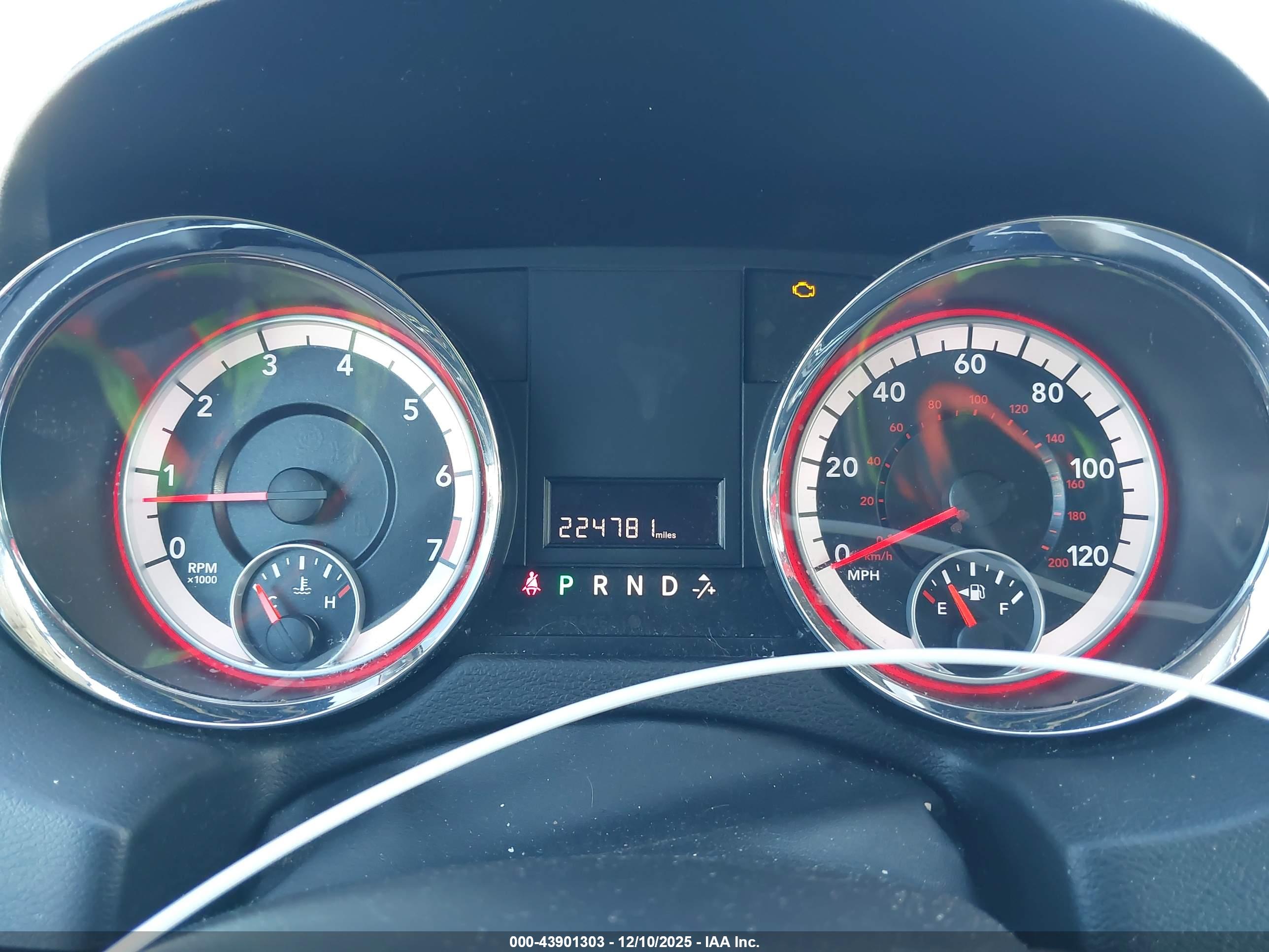 DODGE GRAND image 7