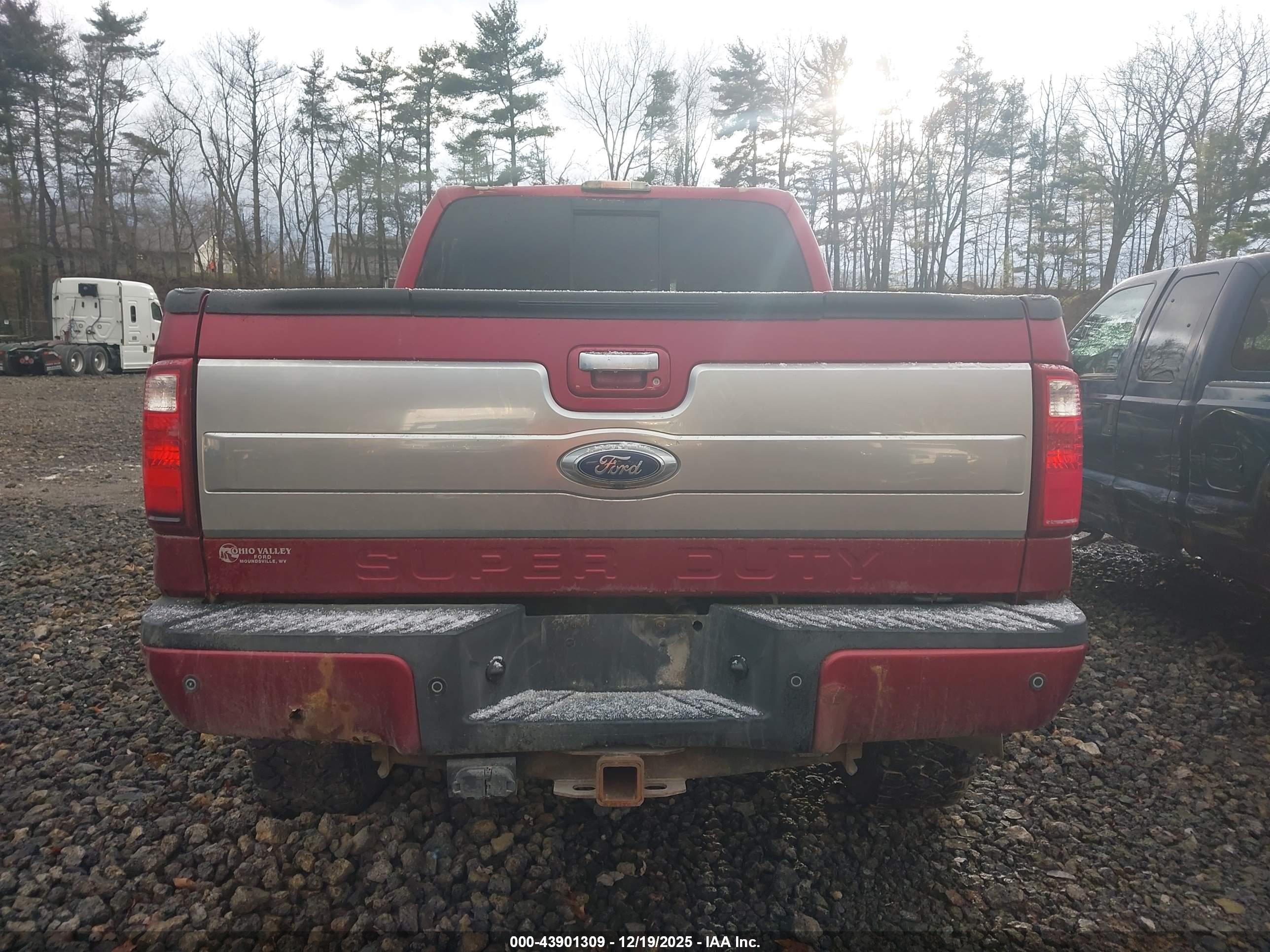 FORD F-350 image 8