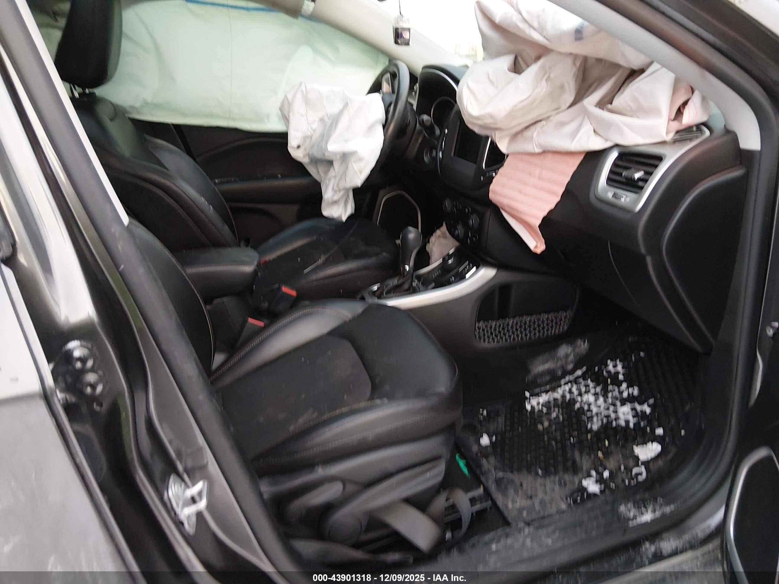 JEEP COMPASS image 5