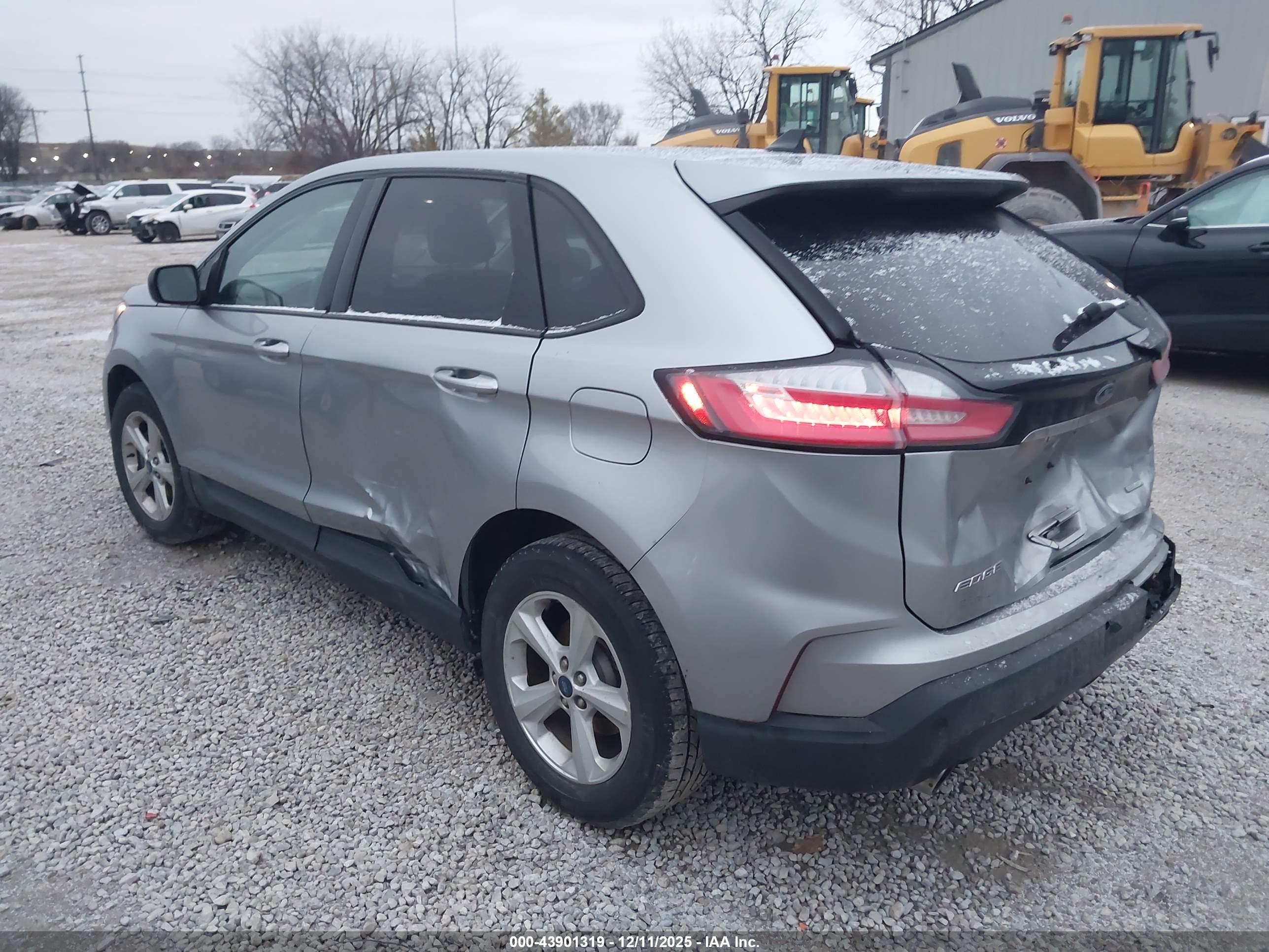 FORD EDGE image 3