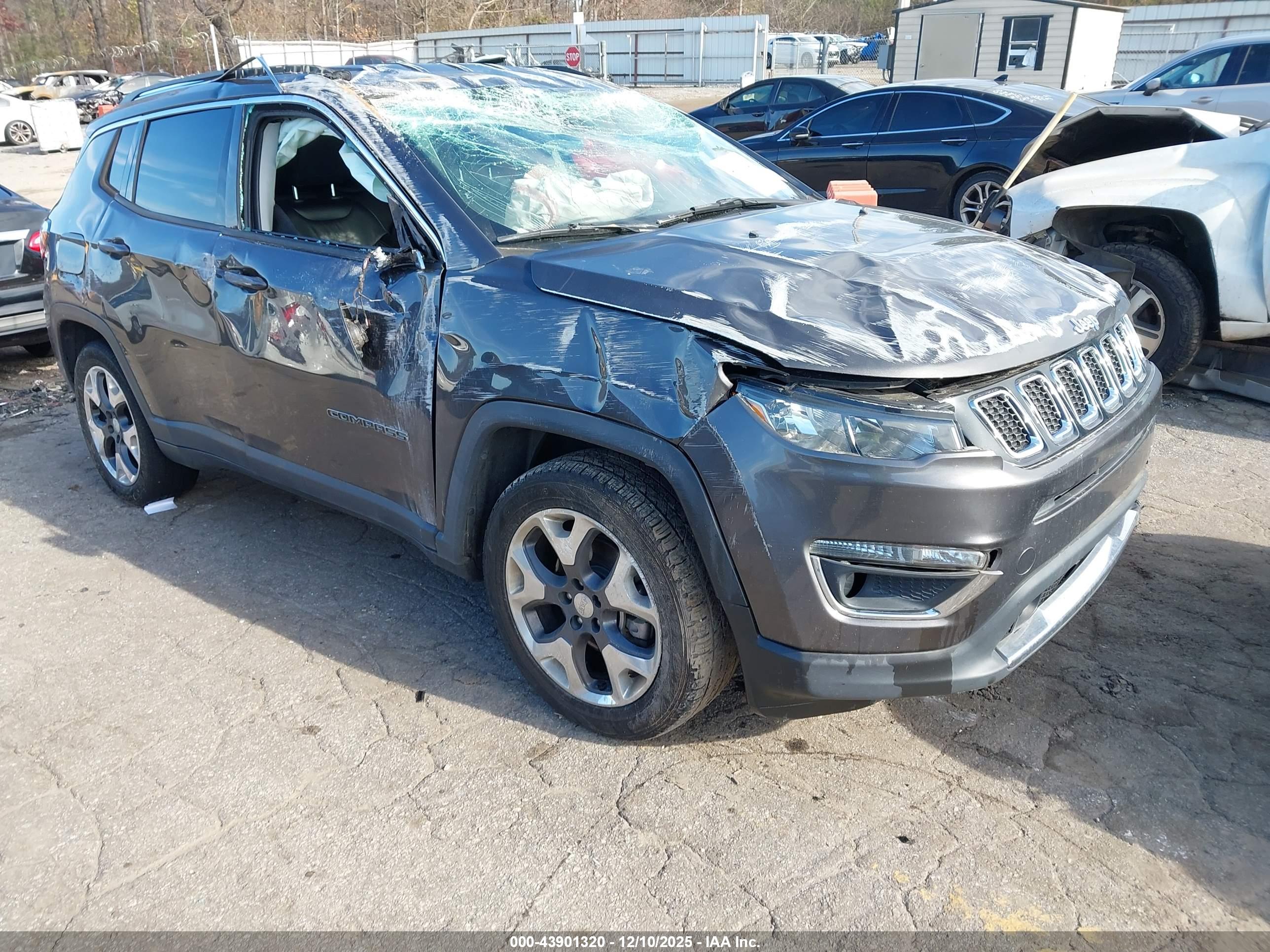 JEEP COMPASS image 6