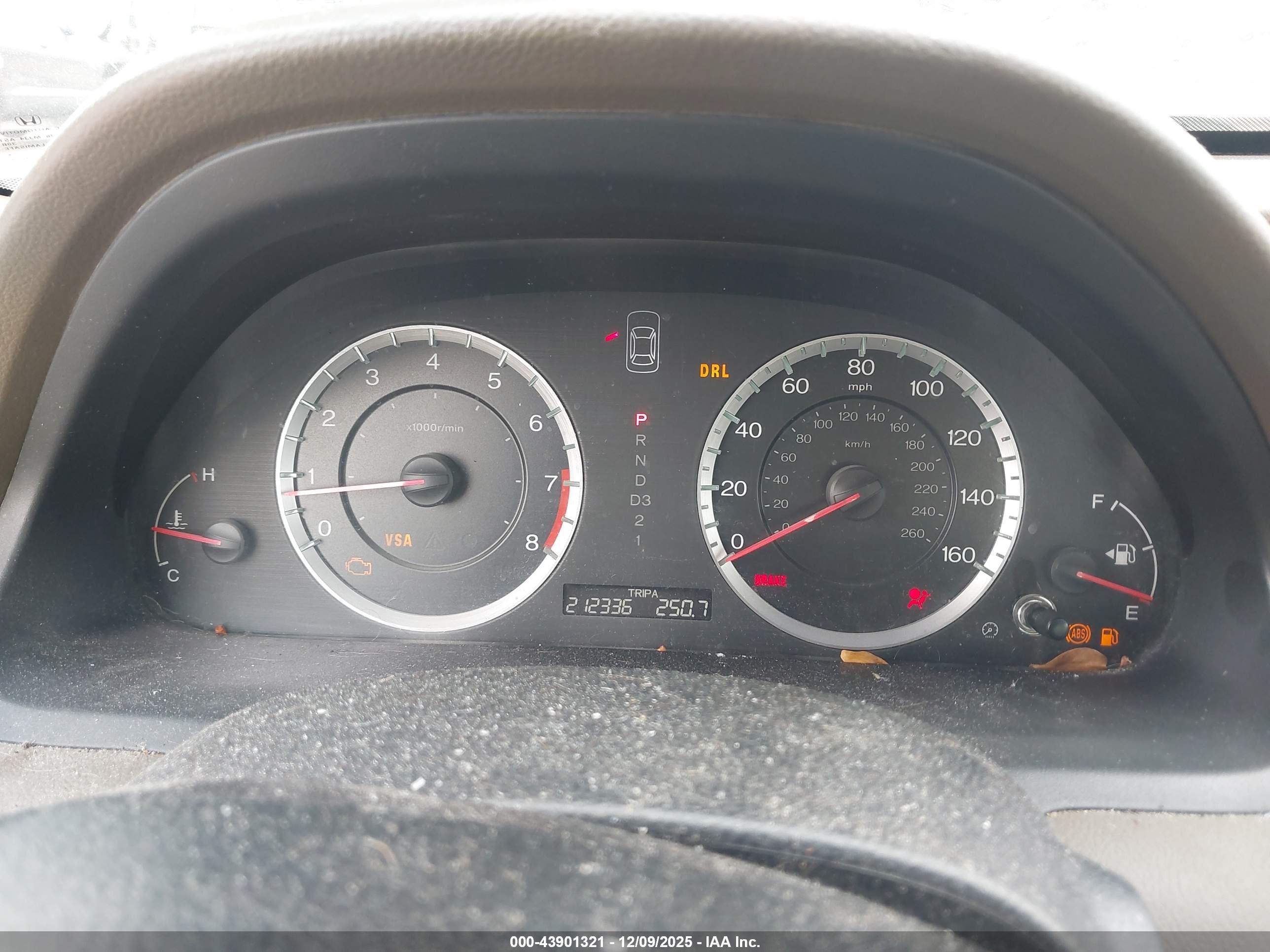 HONDA ACCORD image 7