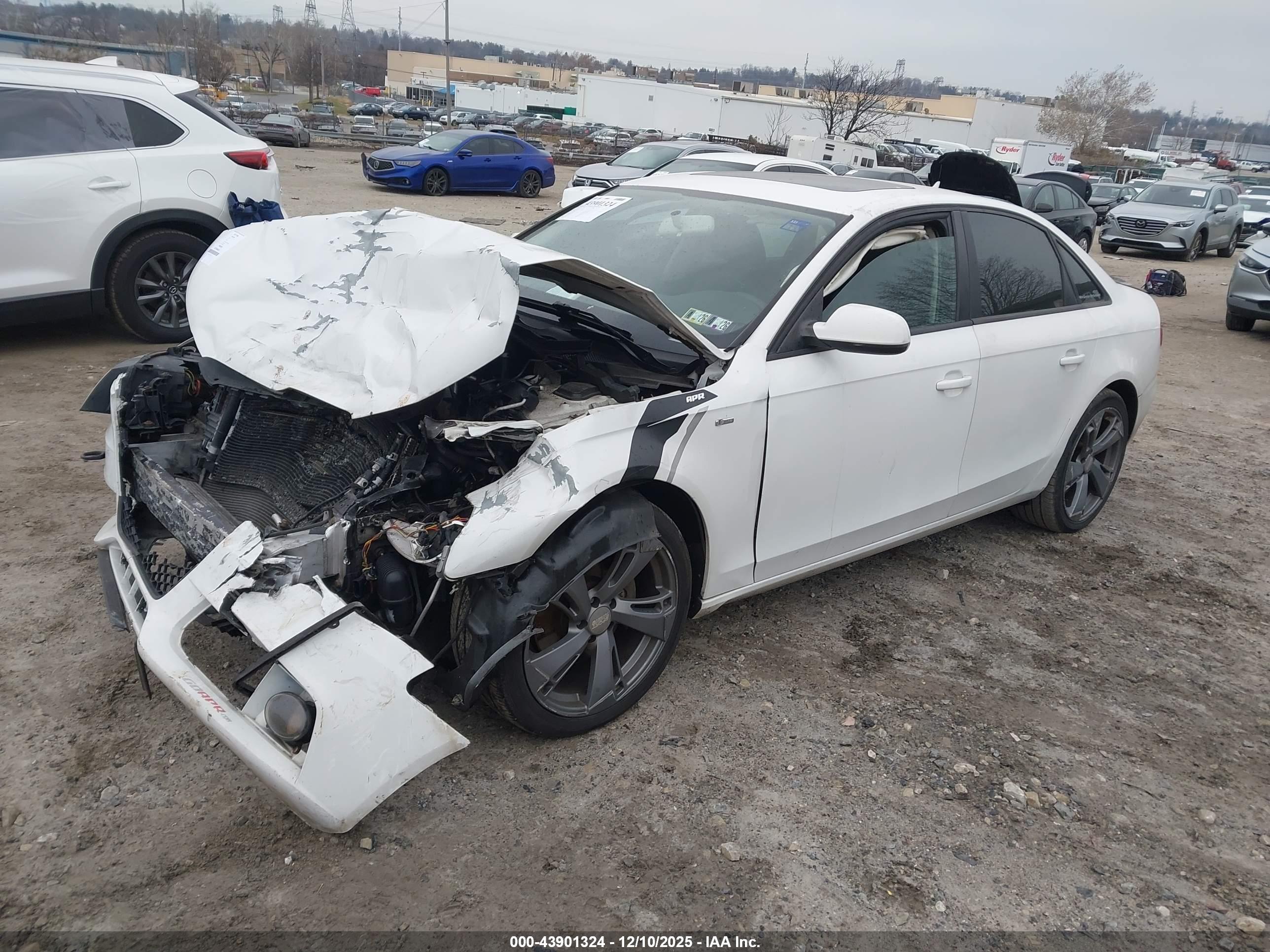 AUDI A4 image 2