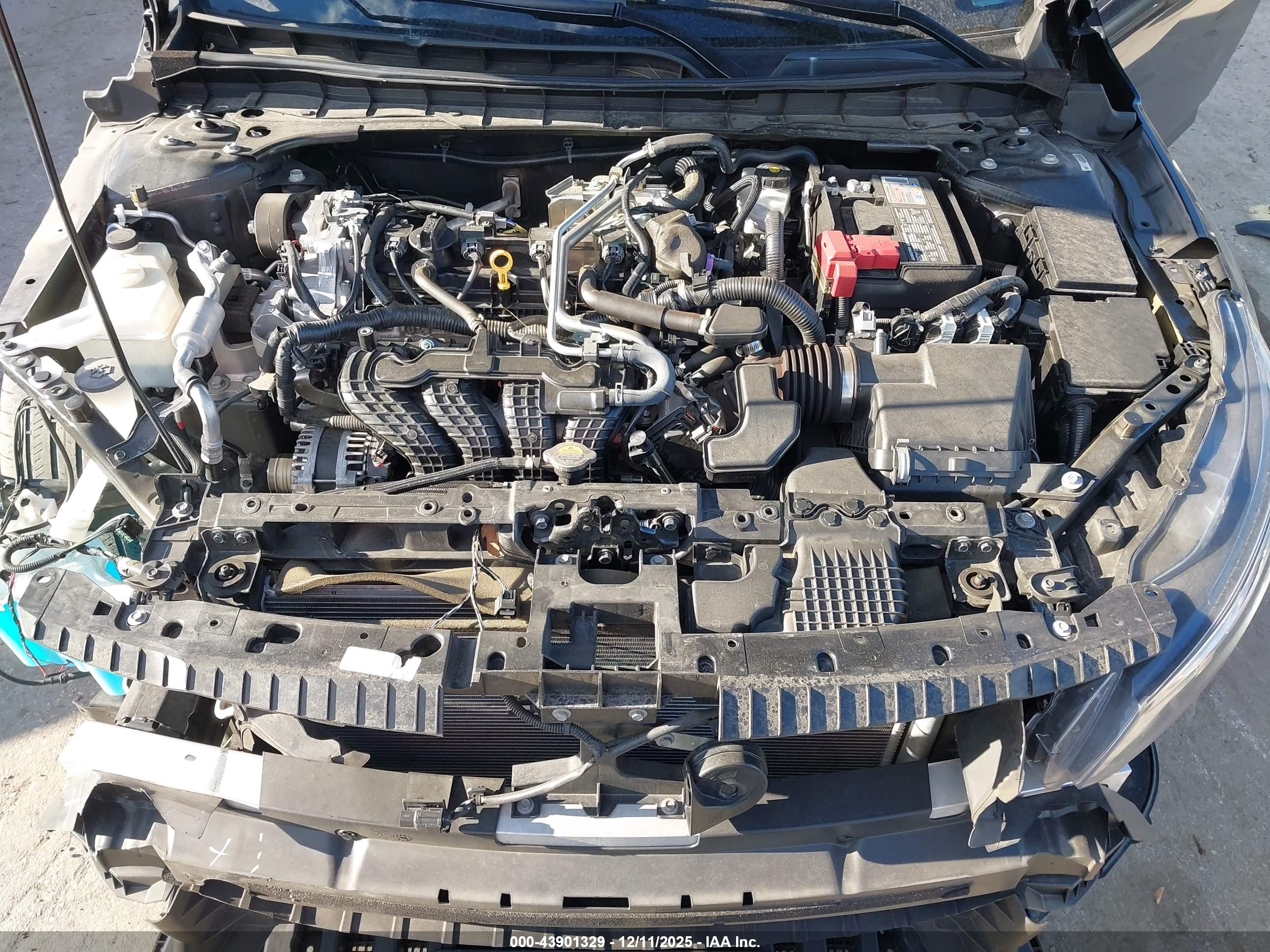 NISSAN ALTIMA image 10