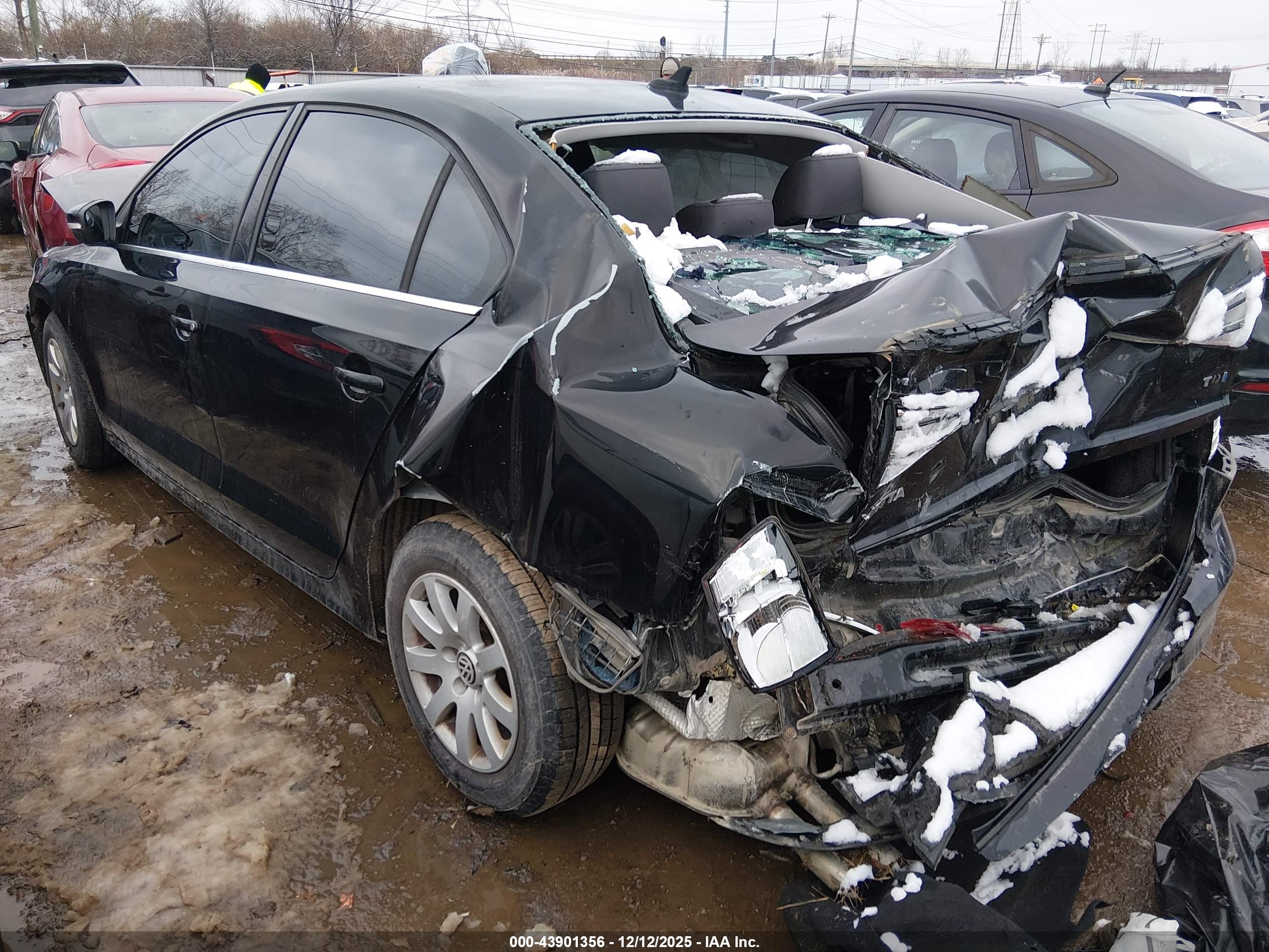 VOLKSWAGEN JETTA image 3
