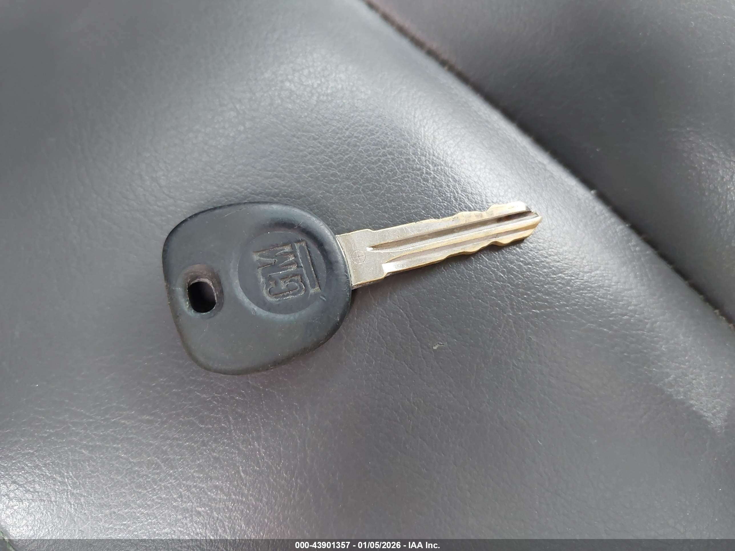 GMC SAVANA image 11