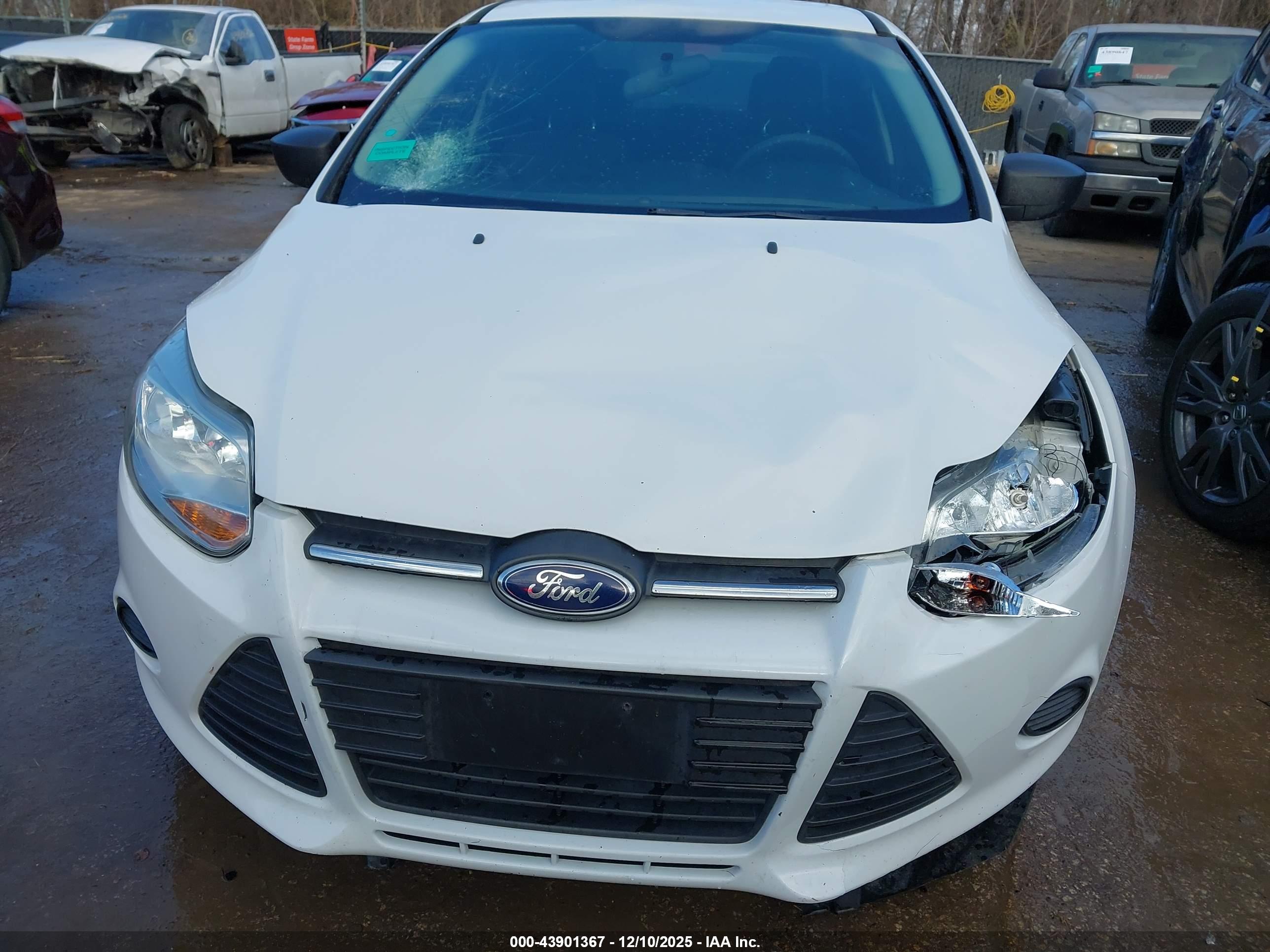 FORD FOCUS image 6