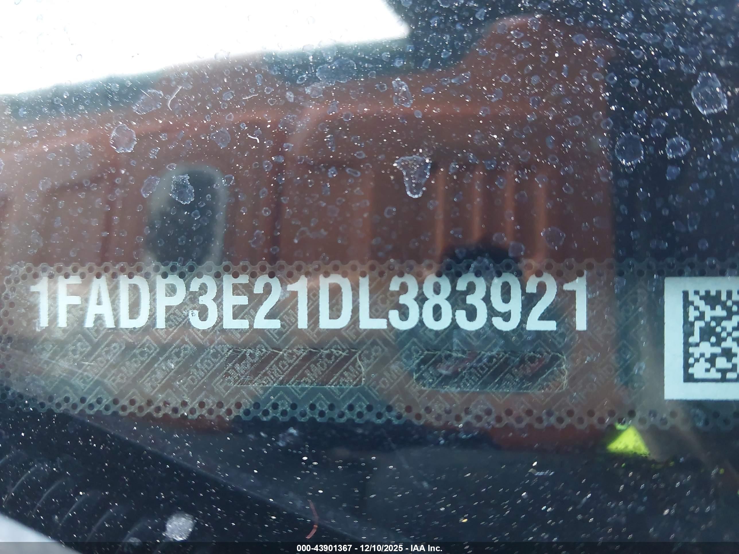 FORD FOCUS image 9