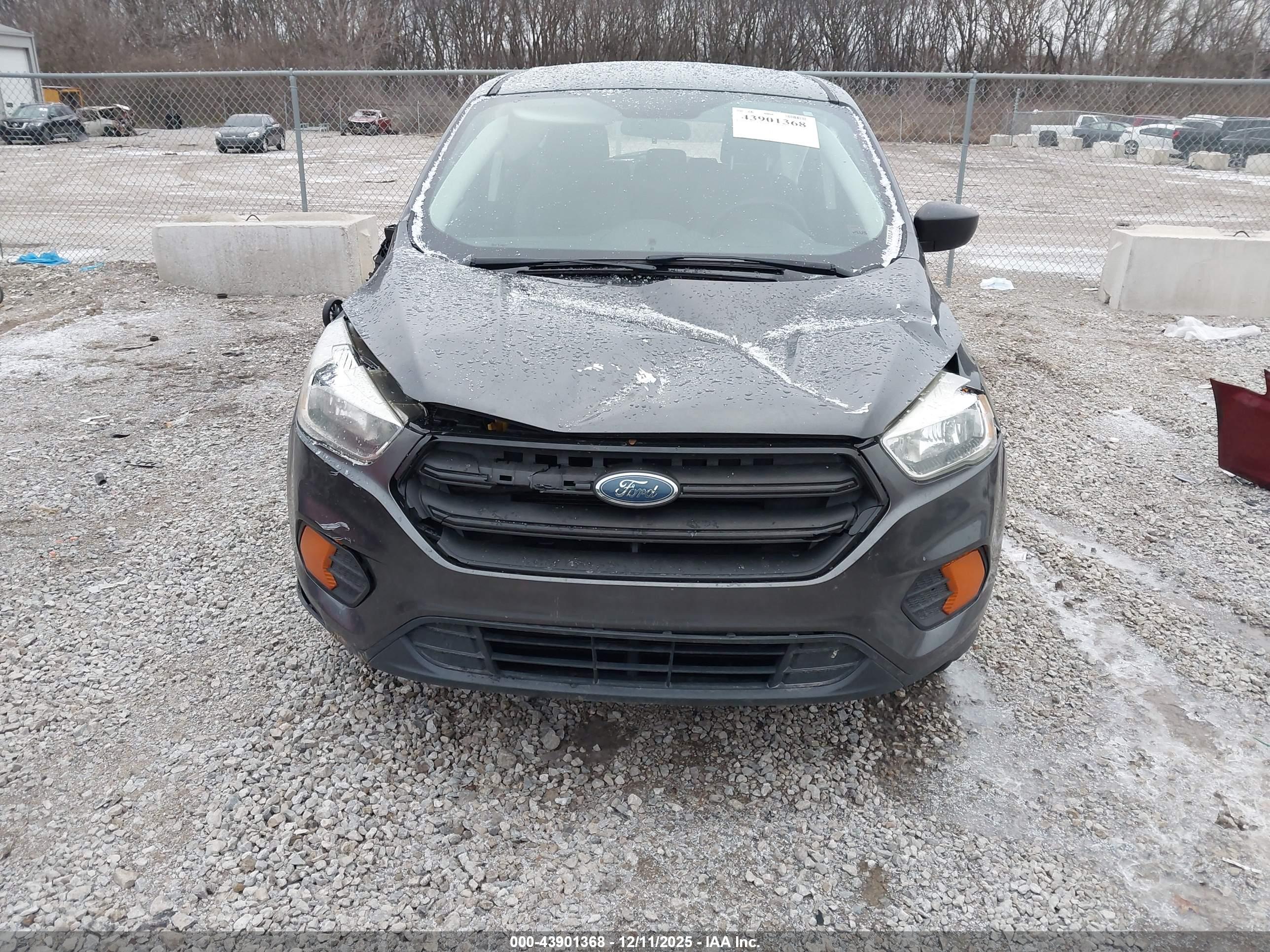 FORD ESCAPE image 6