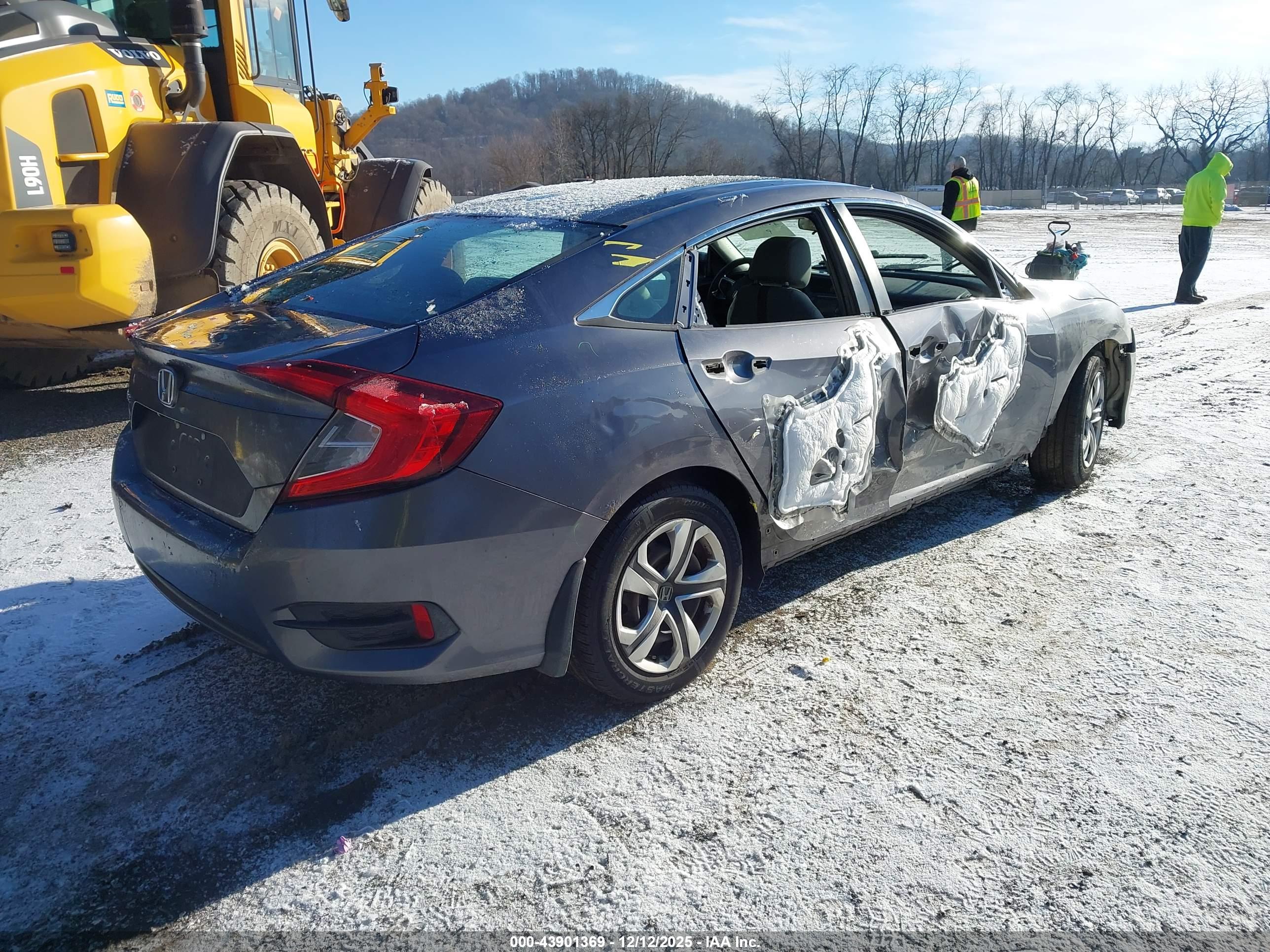 HONDA CIVIC image 4