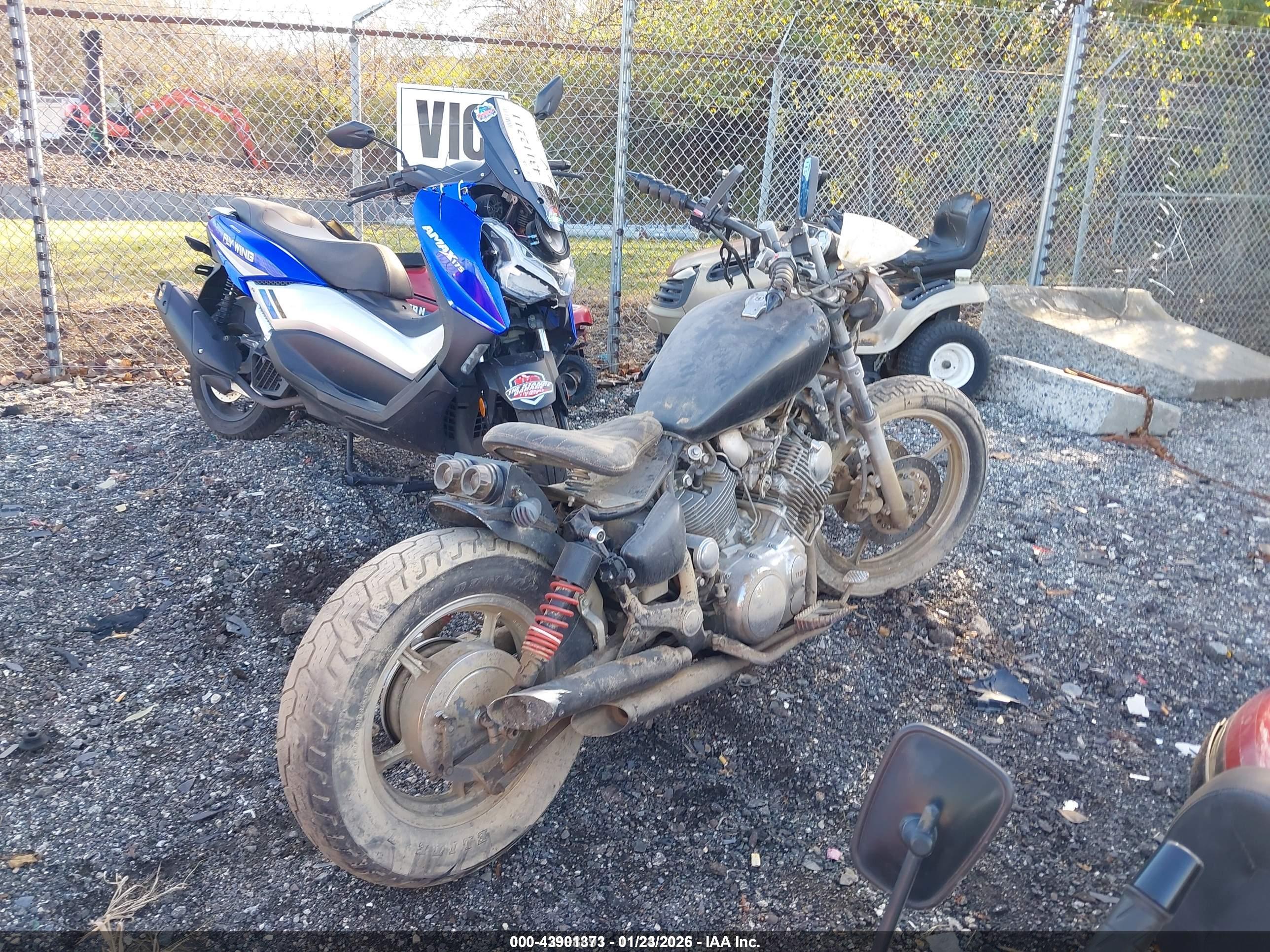 YAMAHA XV1100 image 4