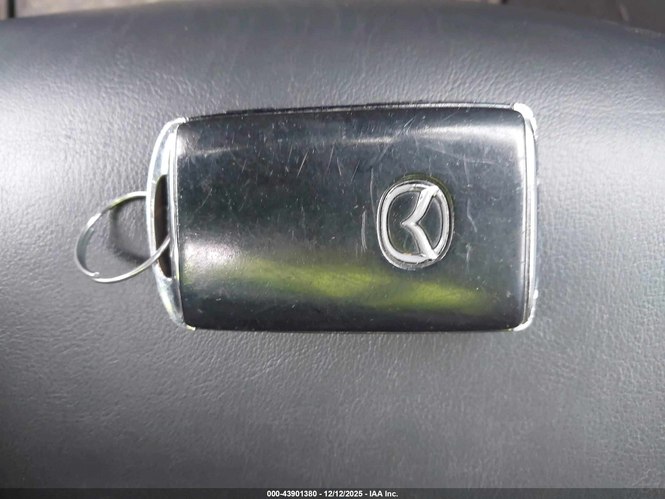 MAZDA CX-5 image 11