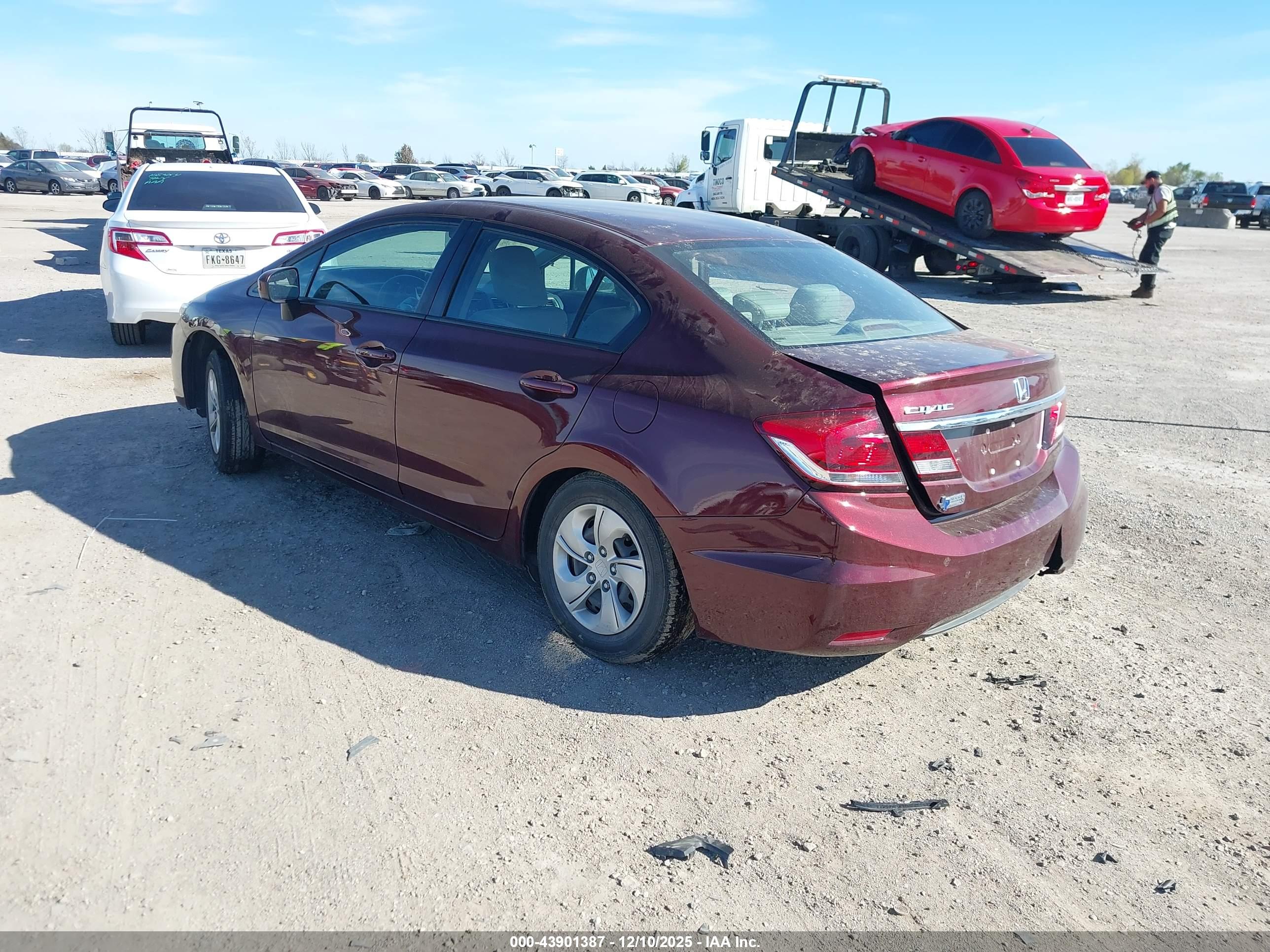 HONDA CIVIC image 3