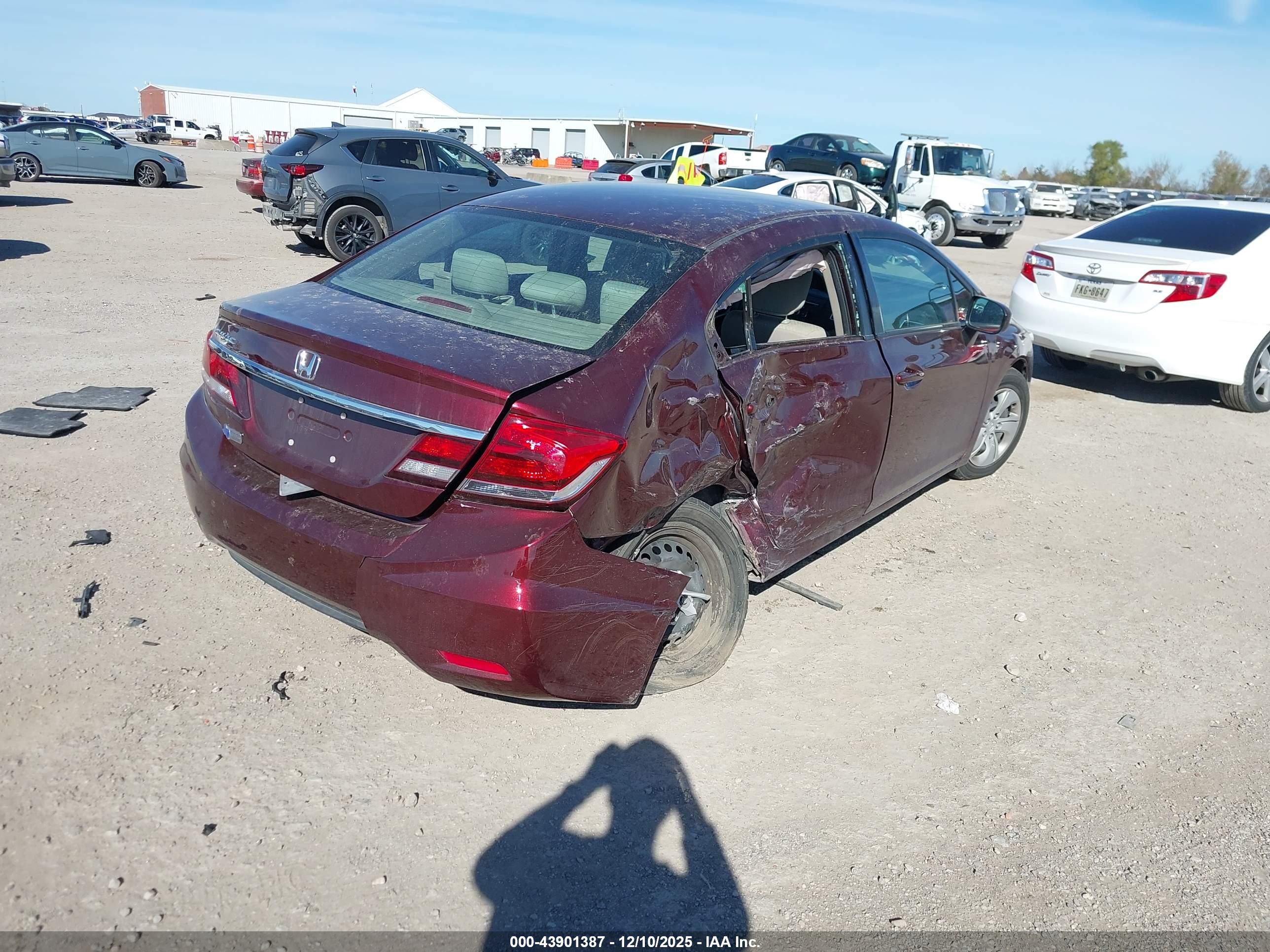 HONDA CIVIC image 4