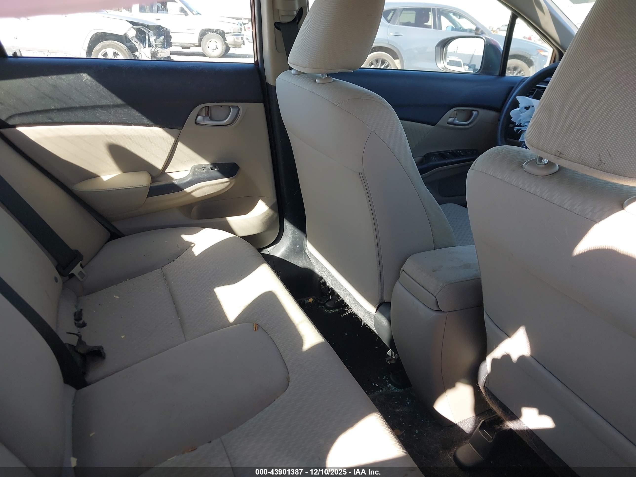 HONDA CIVIC image 8