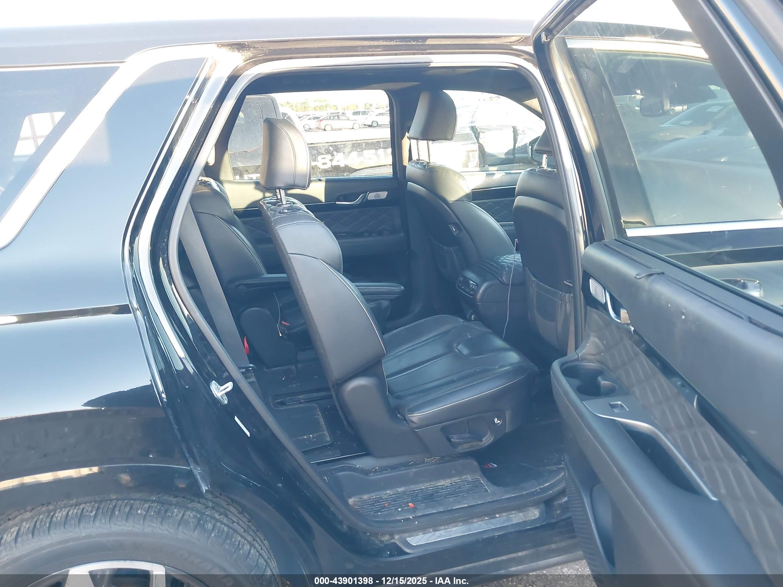 HYUNDAI PALISADE image 8