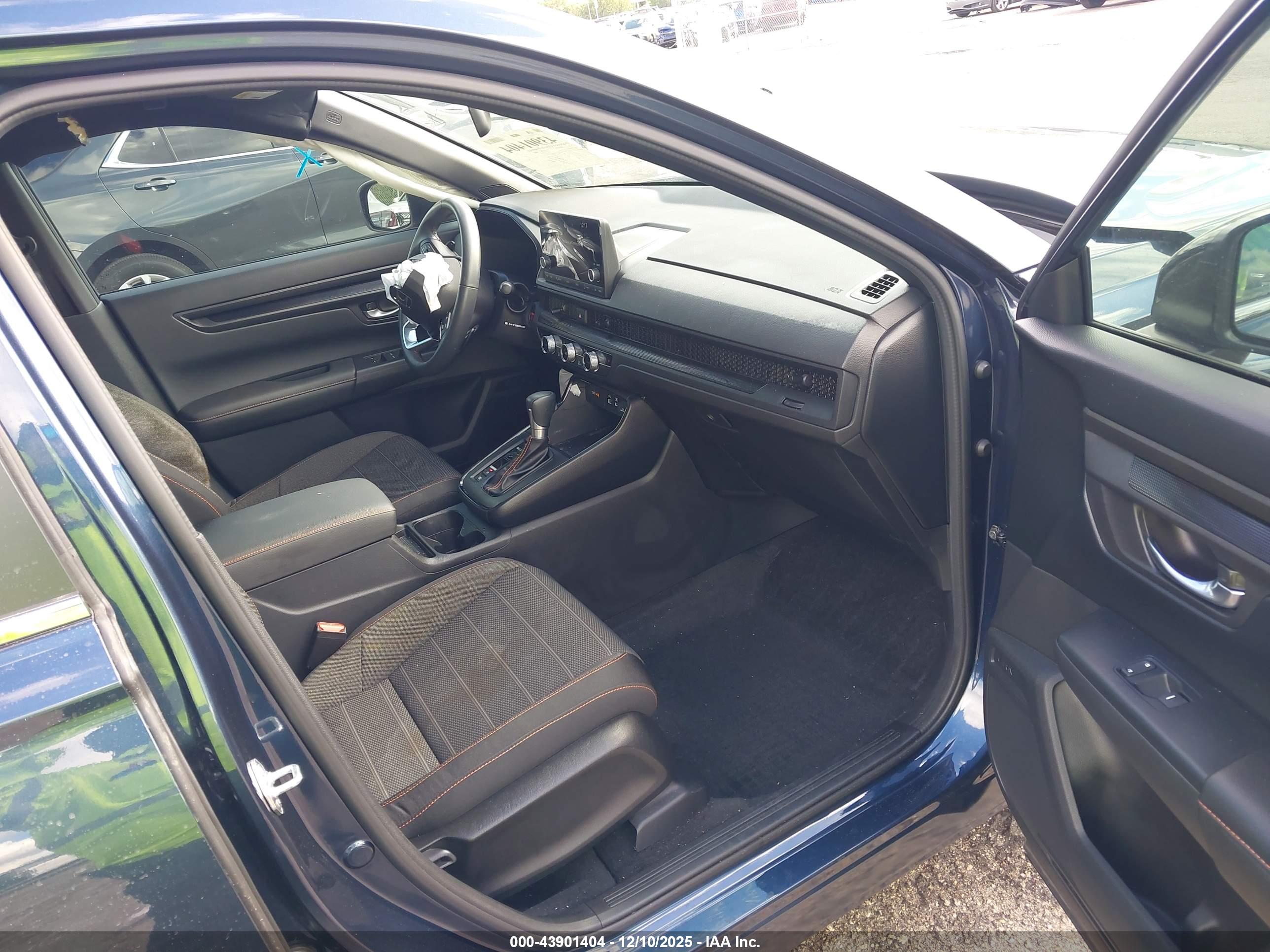 HONDA CR-V image 5