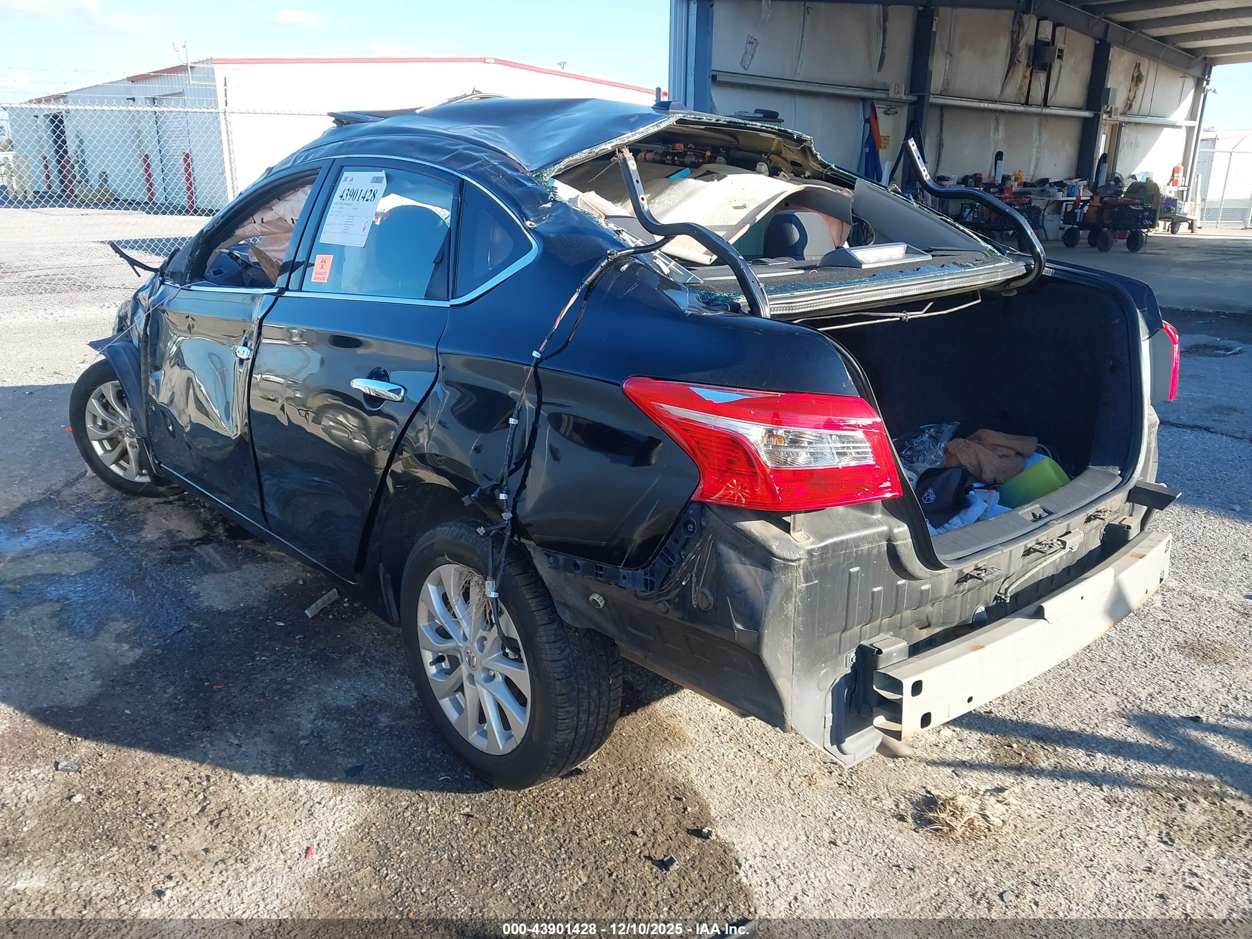 NISSAN SENTRA image 3