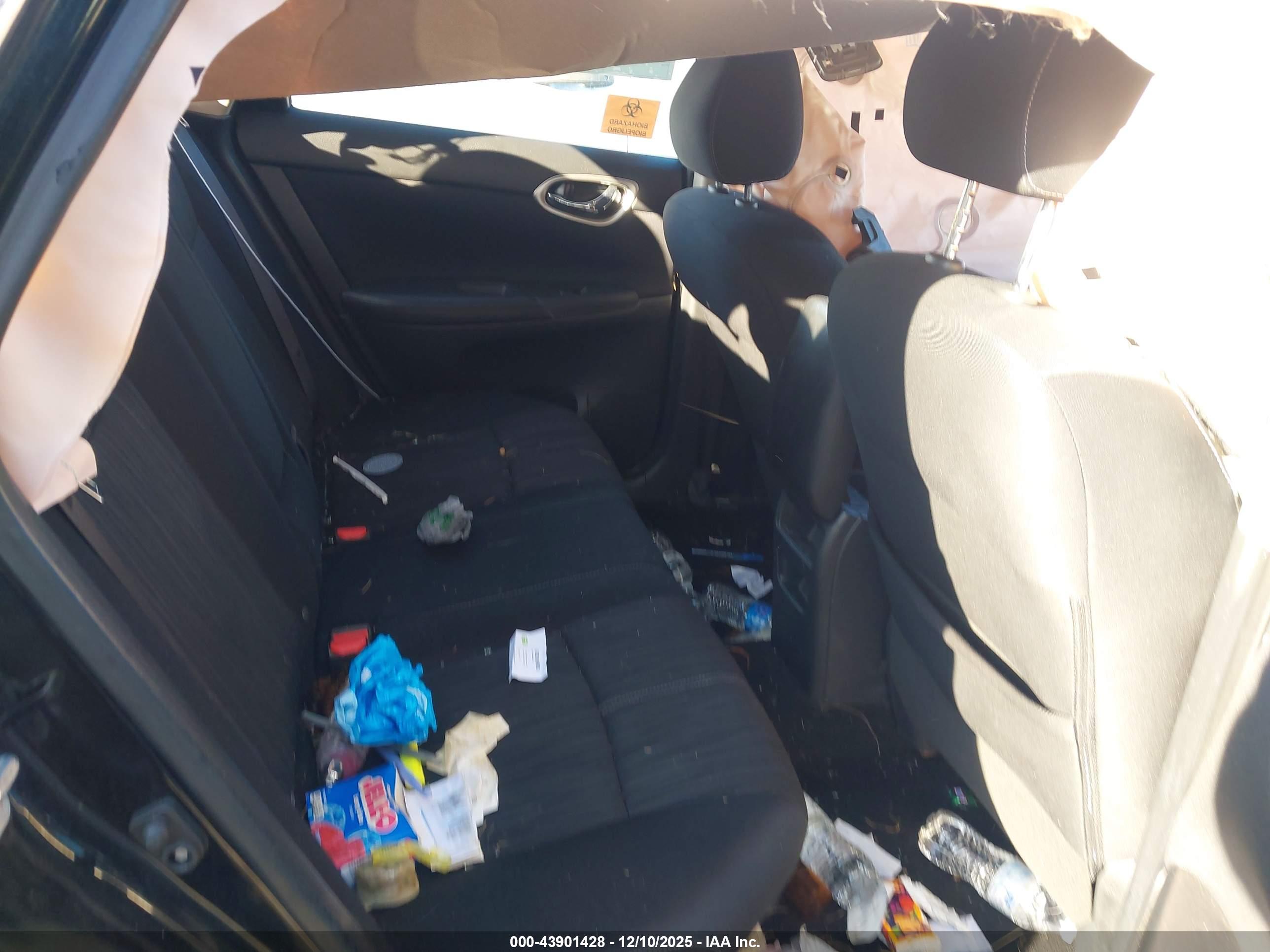 NISSAN SENTRA image 8